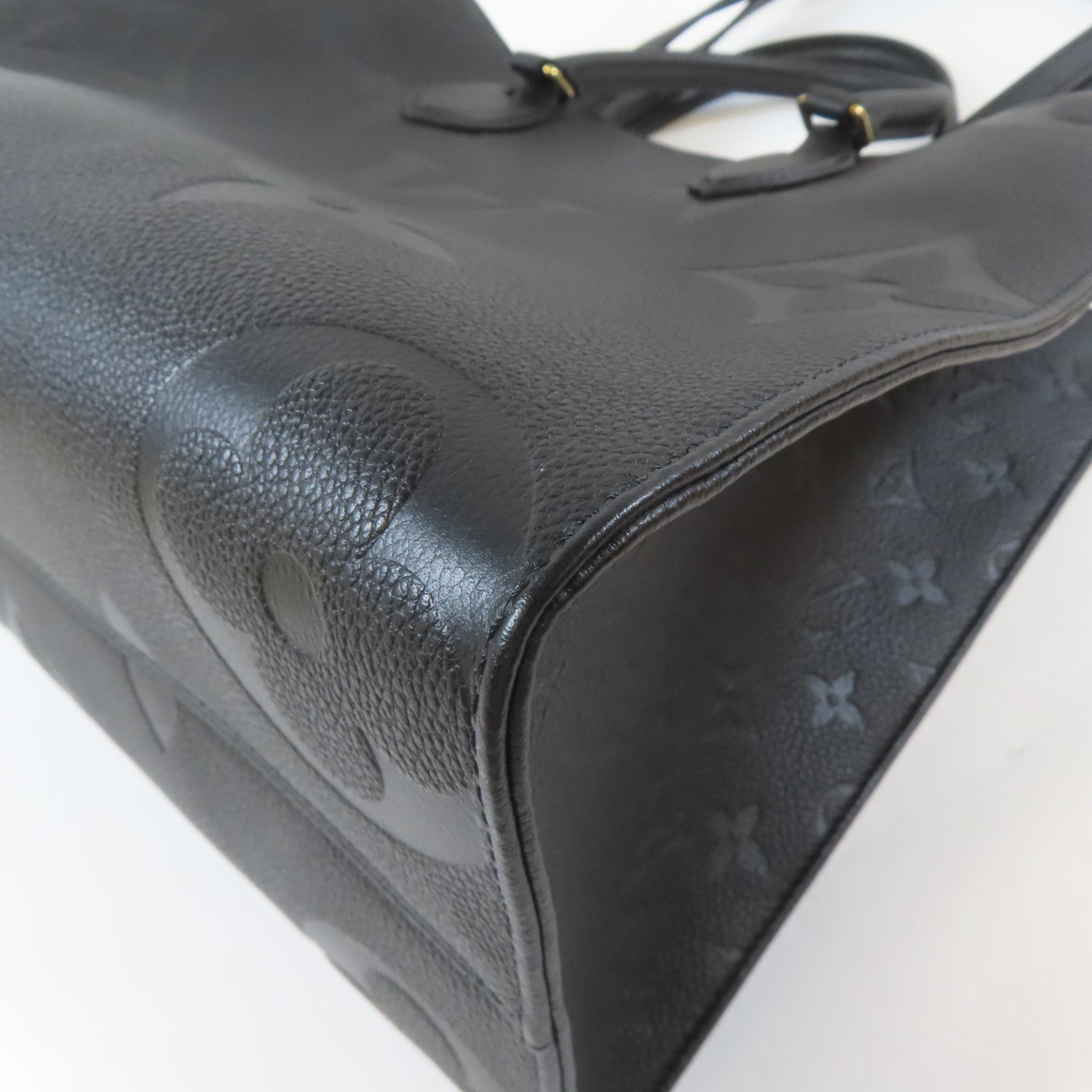 LOUIS VUITTON Monogram Empreinte On The Go MM金扣手挽肩背兩用袋黑色