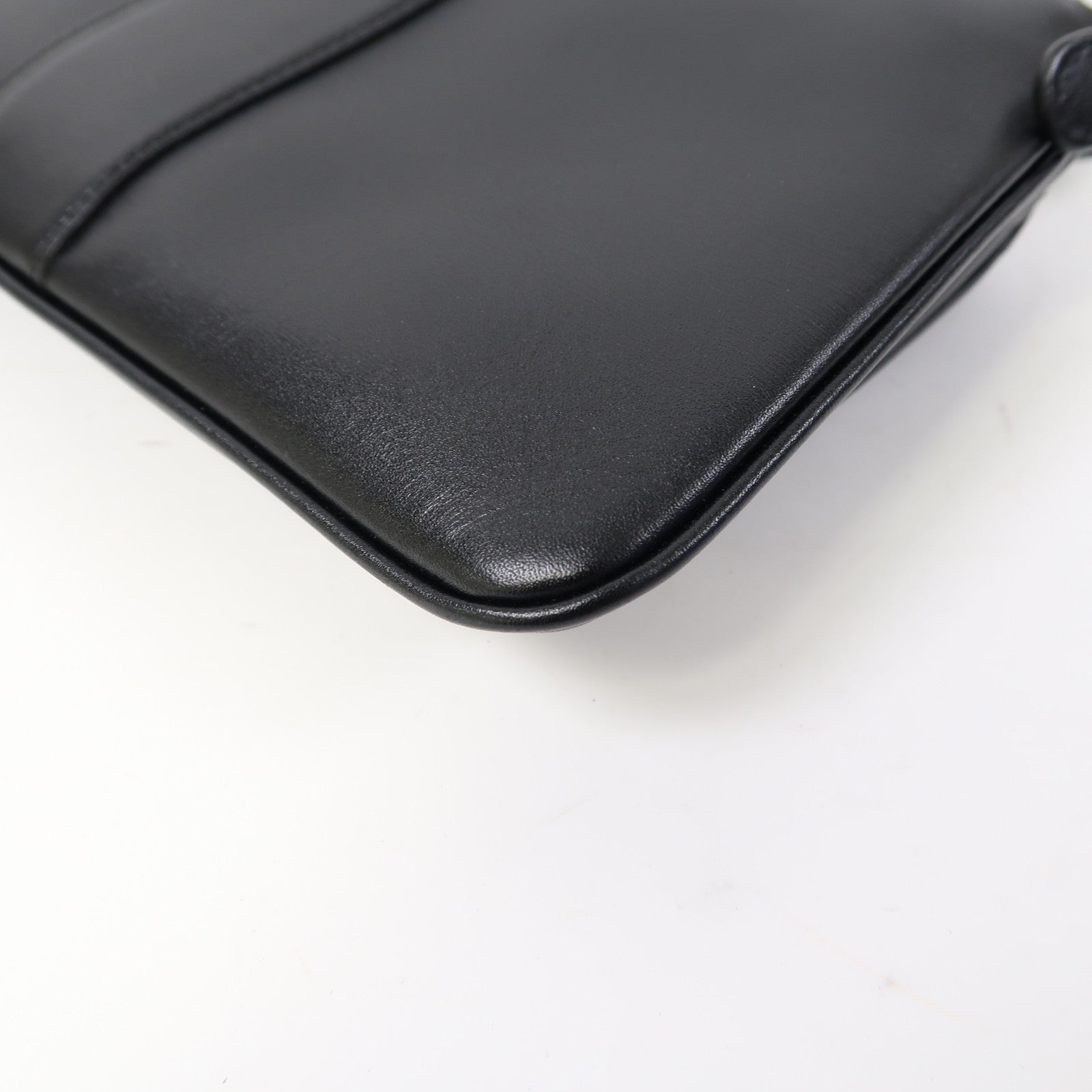 GUCCI 牛皮皮革Shoulder Bag金扣肩背袋黑色