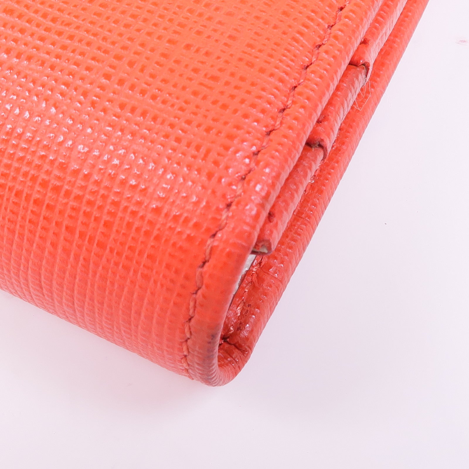 FENDI 皮革Long Wallet銀扣長錢包