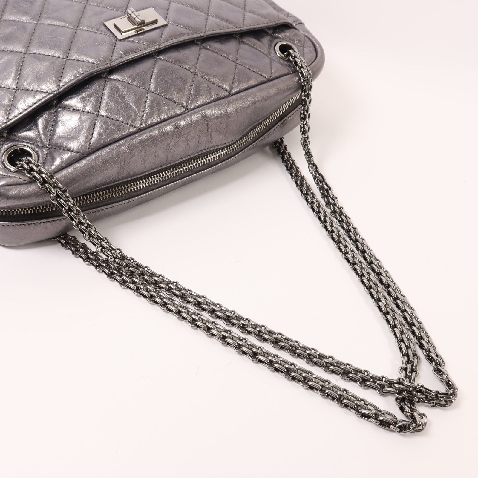 CHANEL 牛皮皮革Shoulder Bag銀扣鏈帶肩背袋