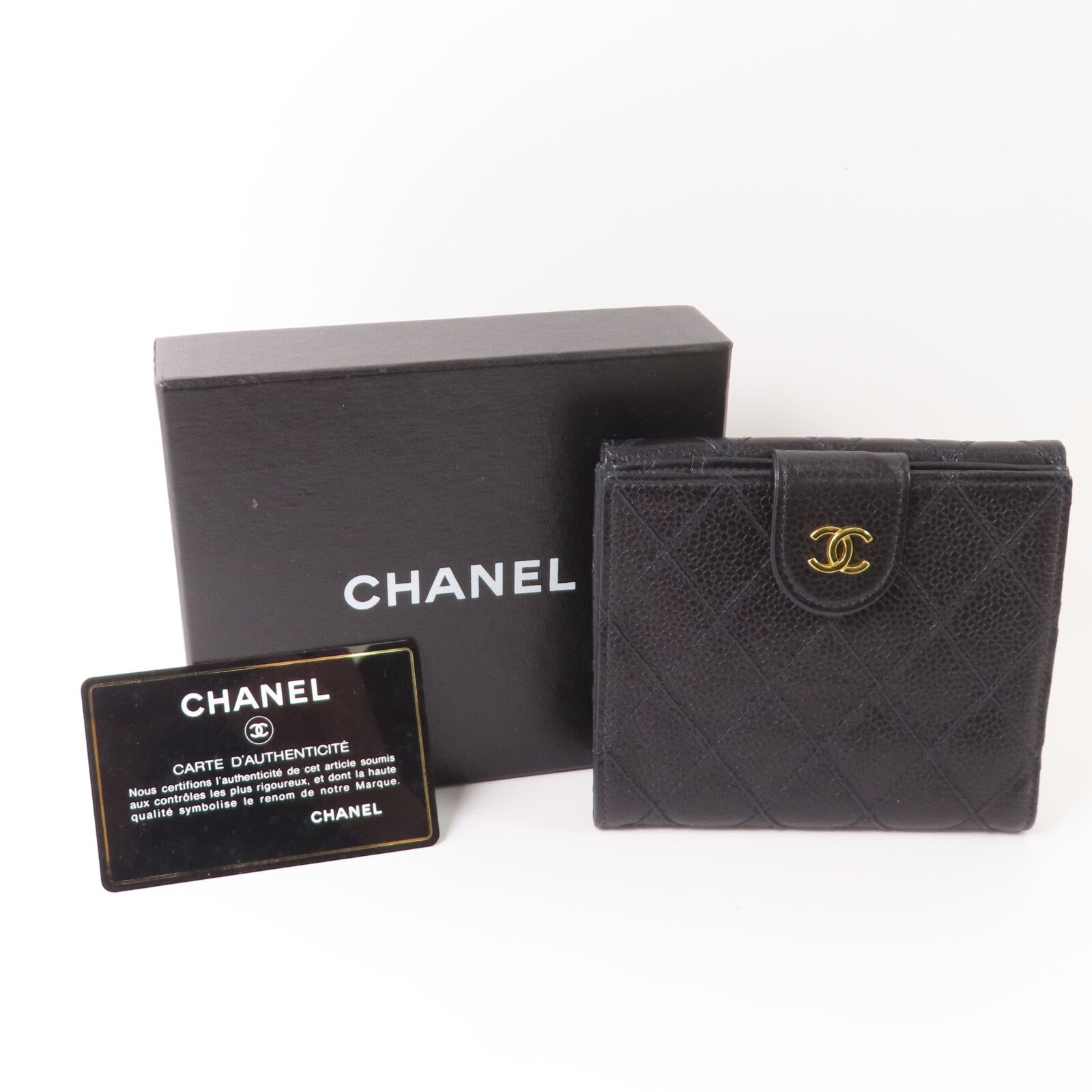 CHANEL 牛皮皮革Wallet金扣錢包