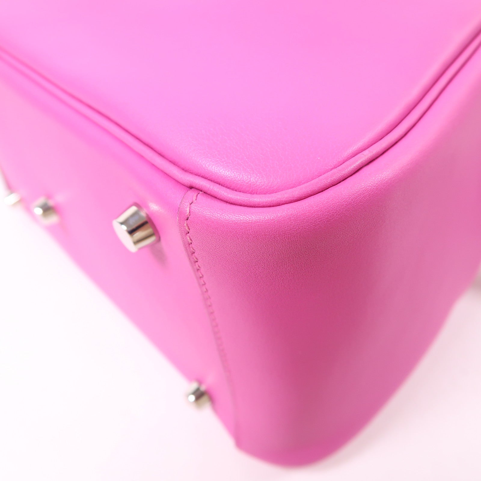 HERMES Swift皮革Lindy 26銀扣手挽肩背兩用袋