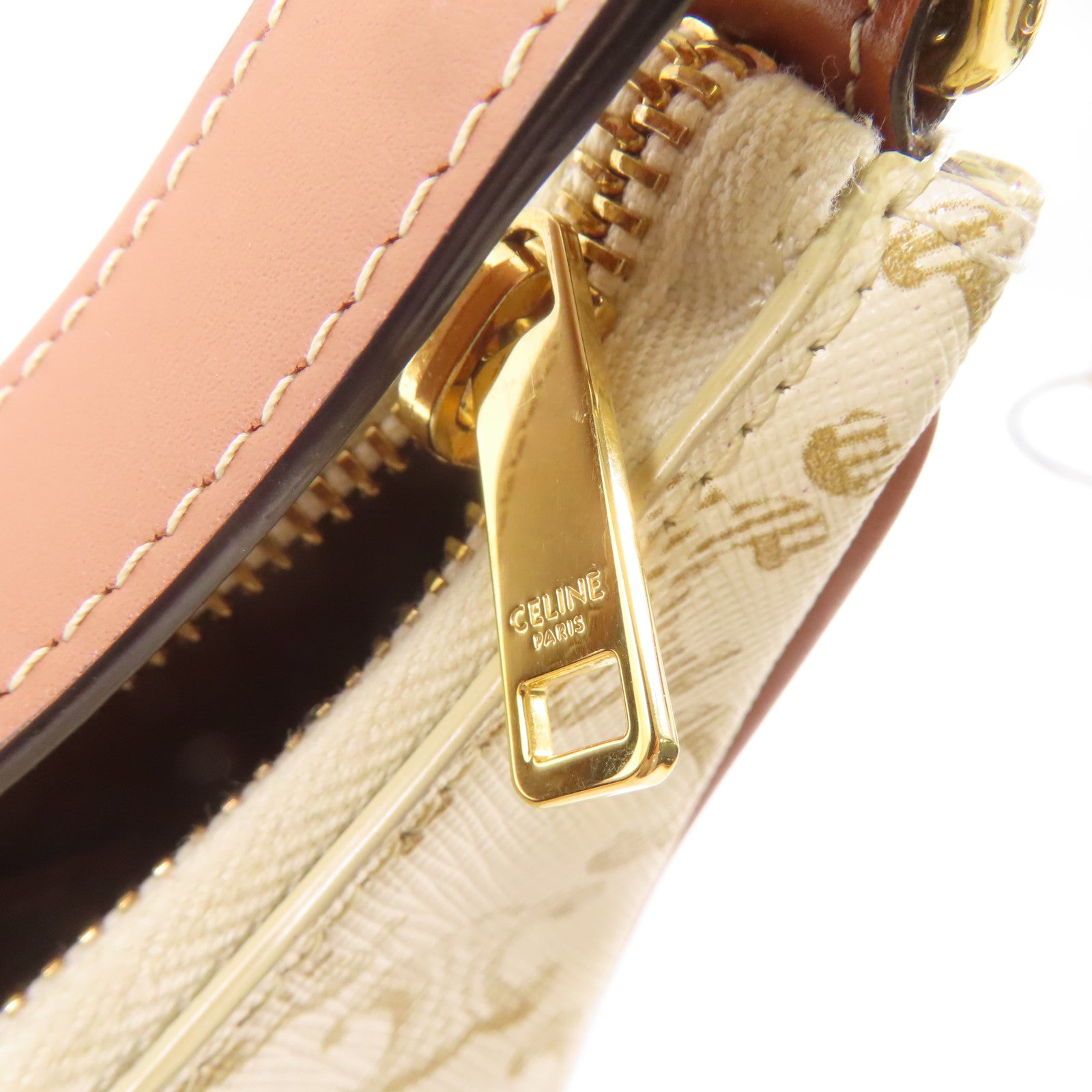 CELINE 塗層帆布Ava Bag金扣肩背袋白色
