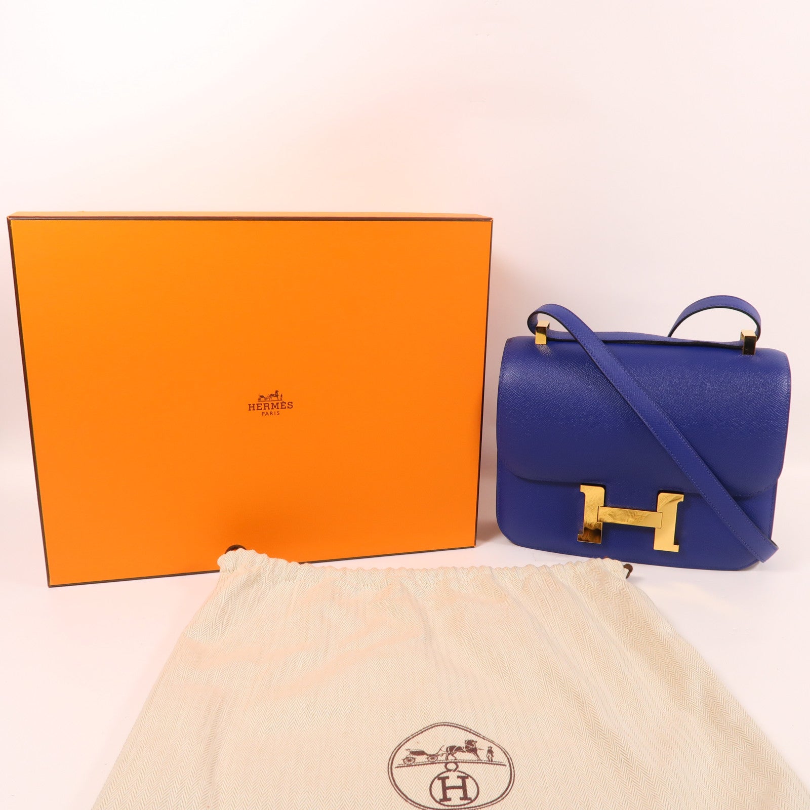 HERMES Epsom皮革Constance金扣肩背袋閃電藍色