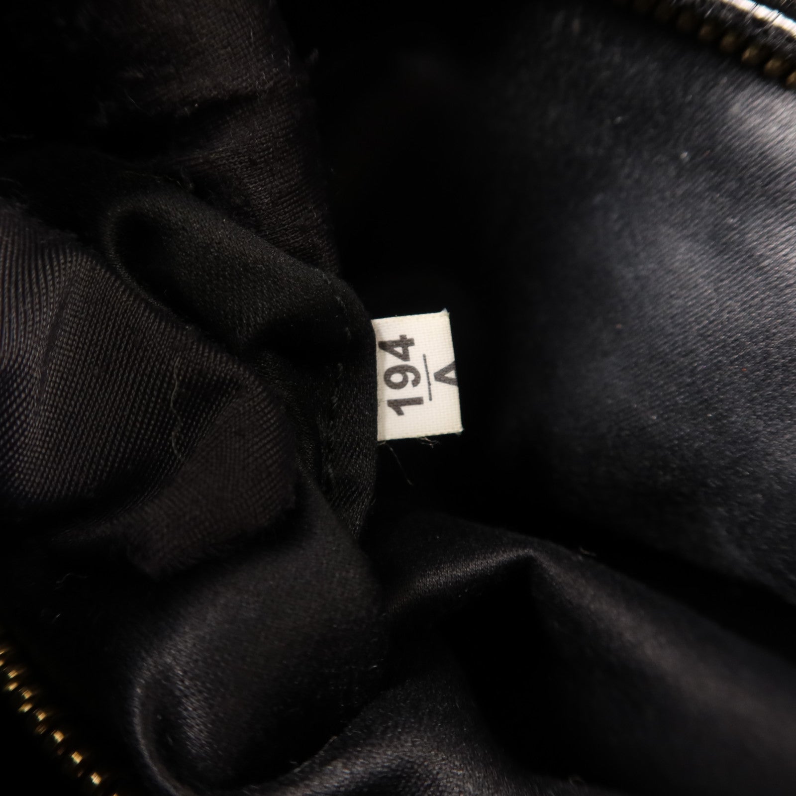Miu Miu 牛皮皮革2 Way Shoulder Bag金扣手挽肩背兩用袋