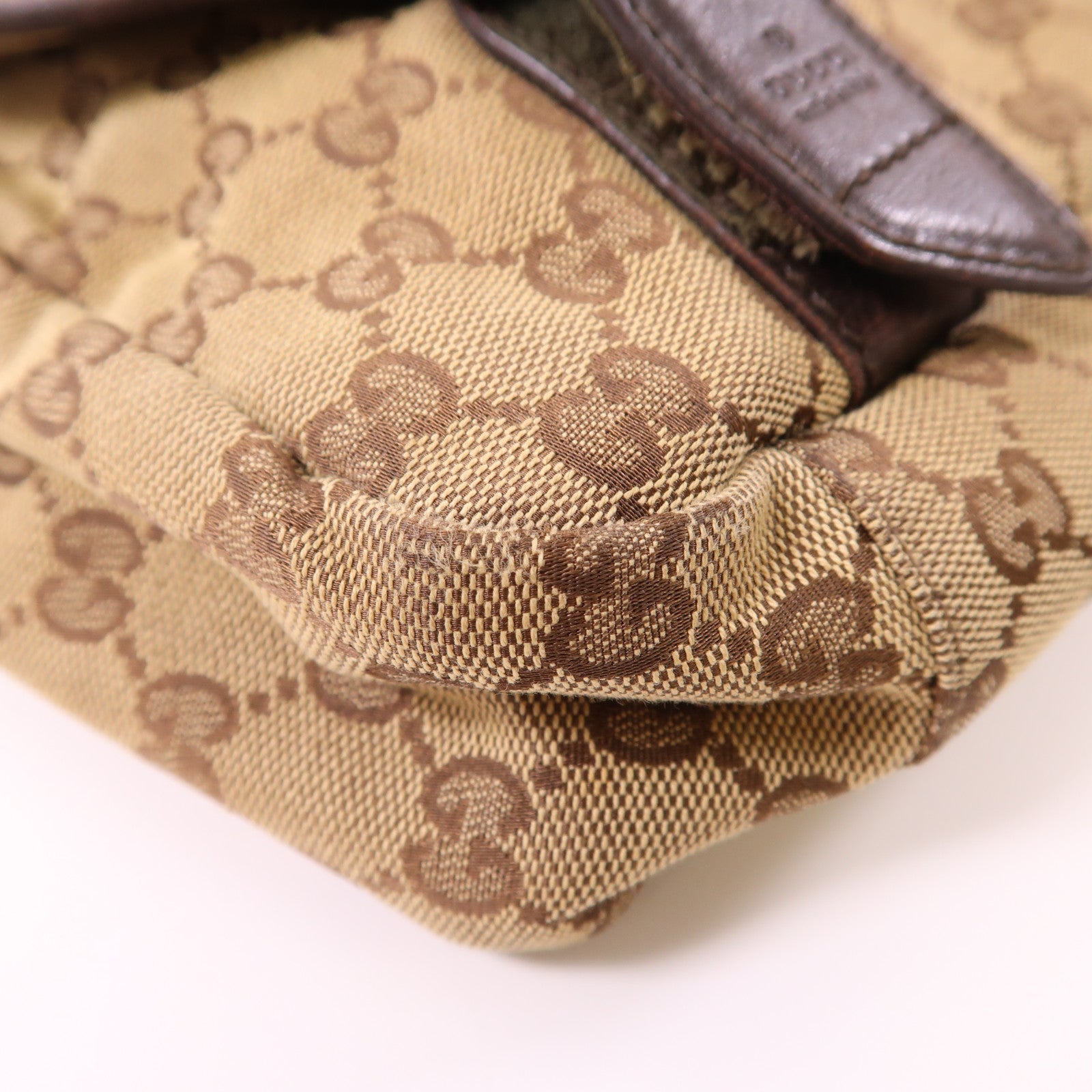 GUCCI 帆布Shoulder Bag銀扣肩背袋啡色