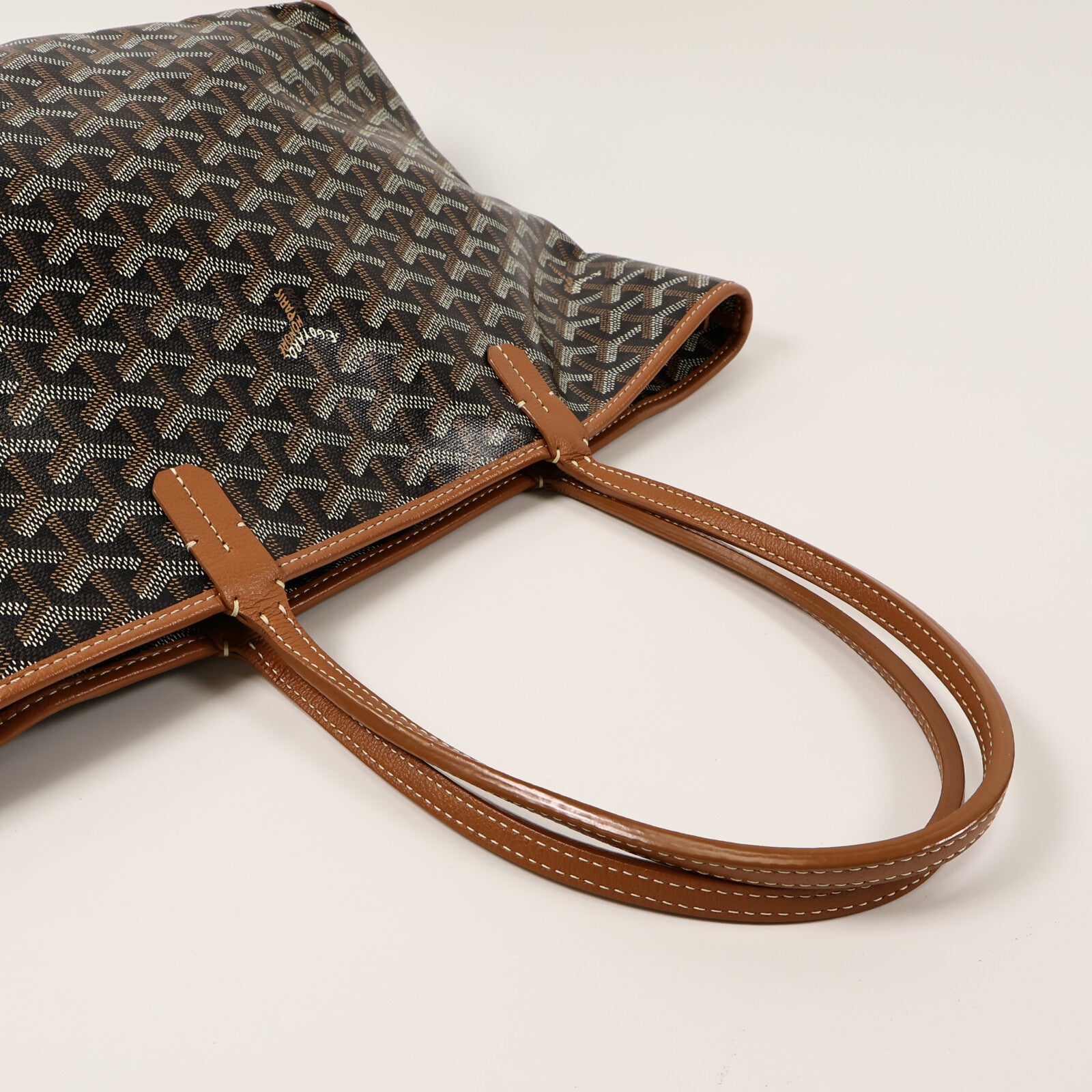 GOYARD 牛皮皮革/塗層帆布Artois PM手挽袋