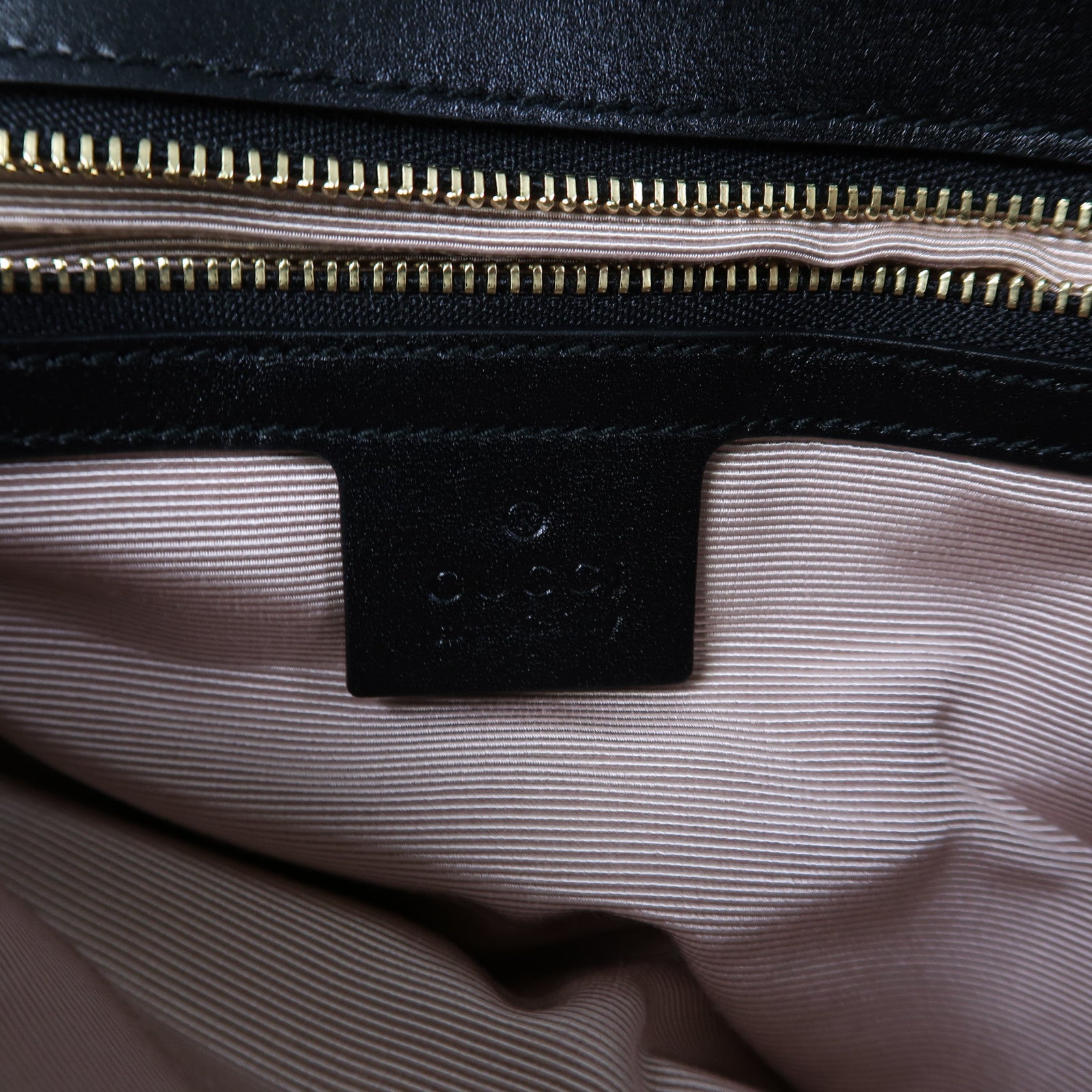 GUCCI 牛皮皮革Shoulder Bag金扣肩背袋黑色