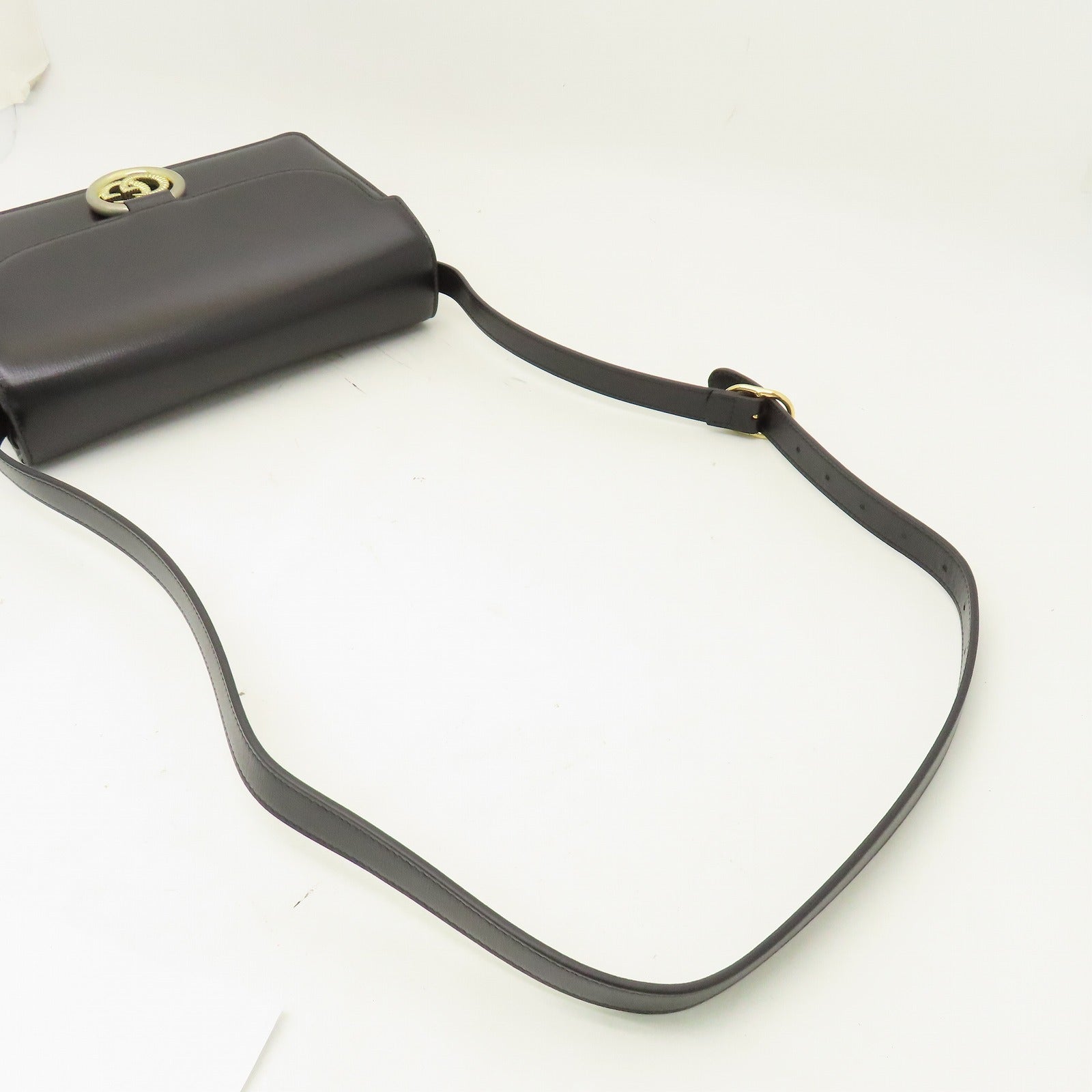 GUCCI 【清倉大減價】牛皮皮革Shoulder Bag金扣肩背袋黑色