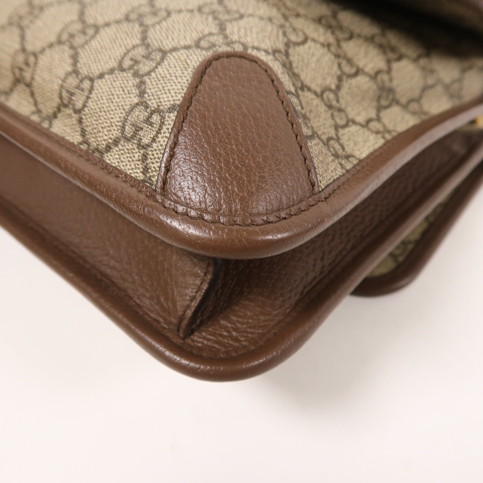 GUCCI 塗層帆布Shoulder Bag金扣肩背袋
