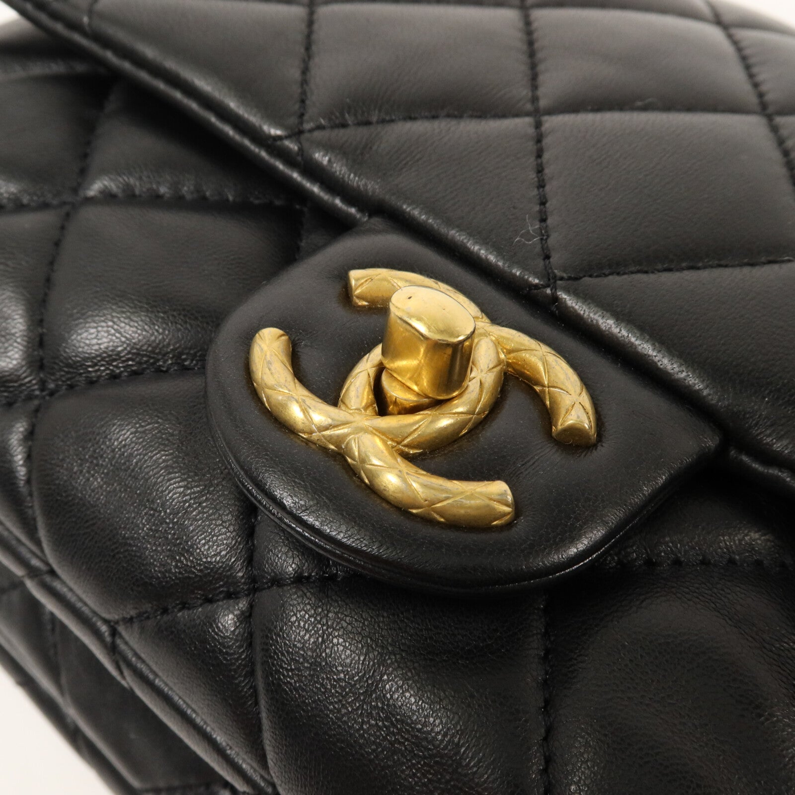 CHANEL 羊皮皮革Chain Shoulder鏈帶肩背袋