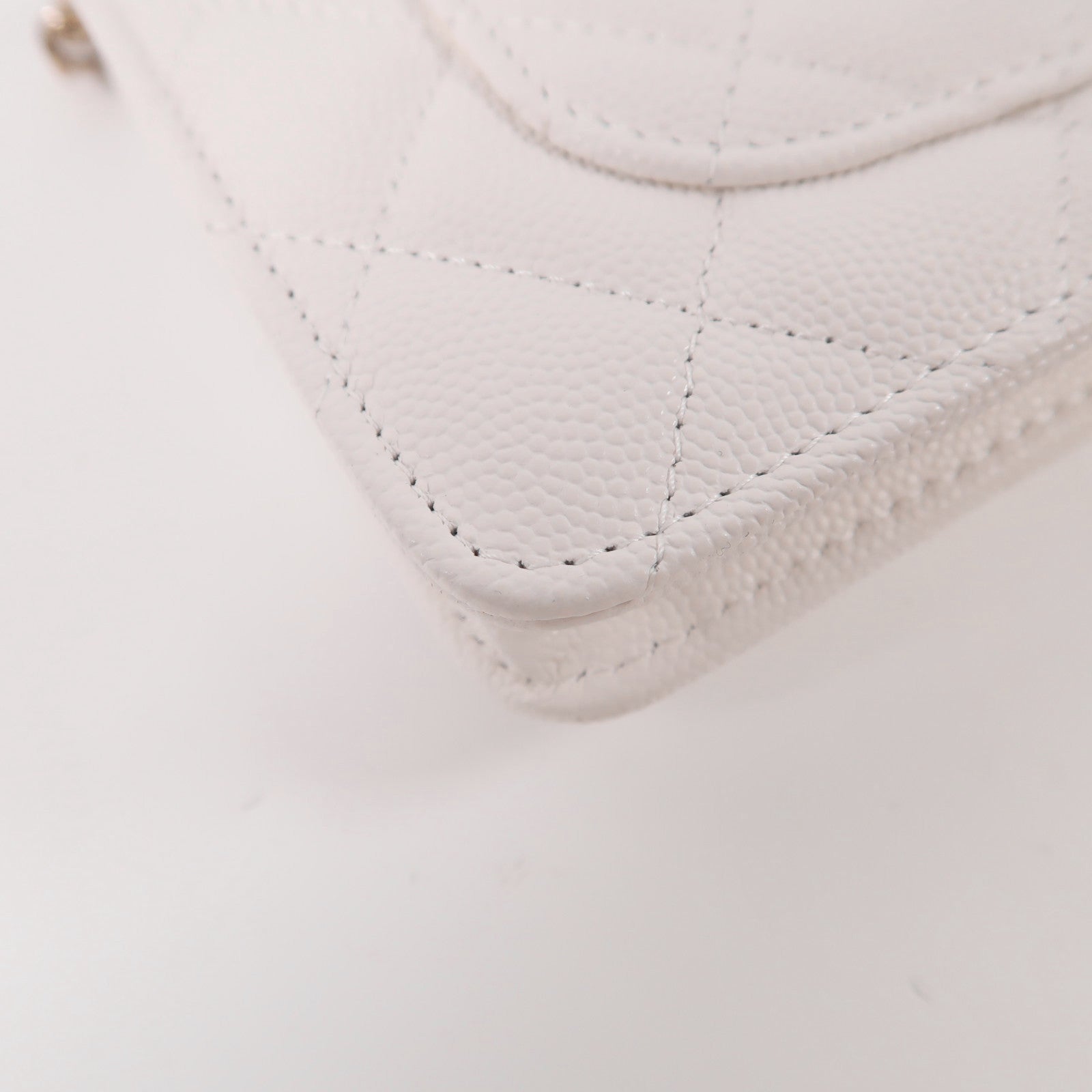 CHANEL 牛皮皮革WOC Wallet On Chain金扣鏈帶肩背袋