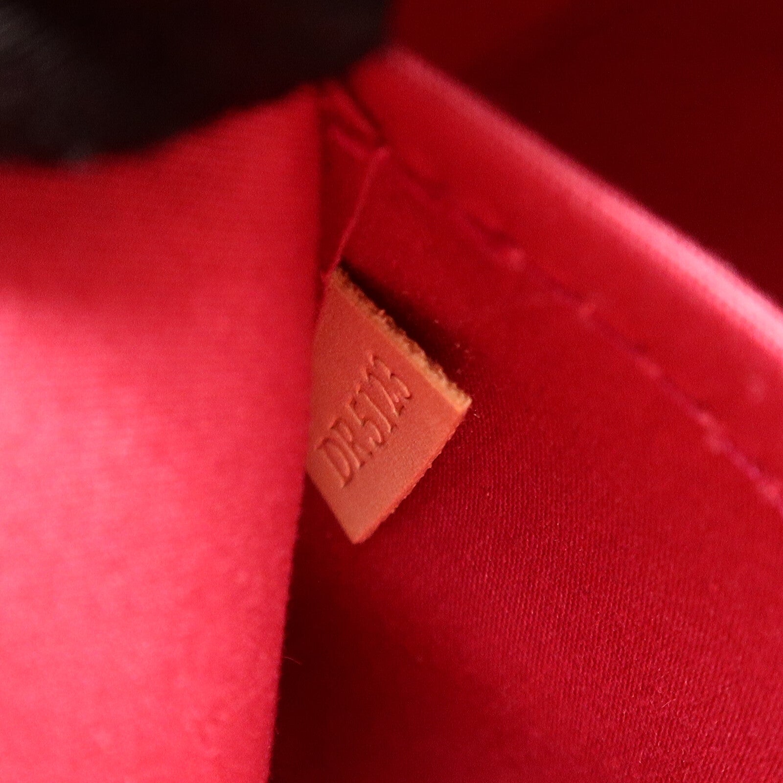 LOUIS VUITTON Monogram Vernis Brea MM手挽袋