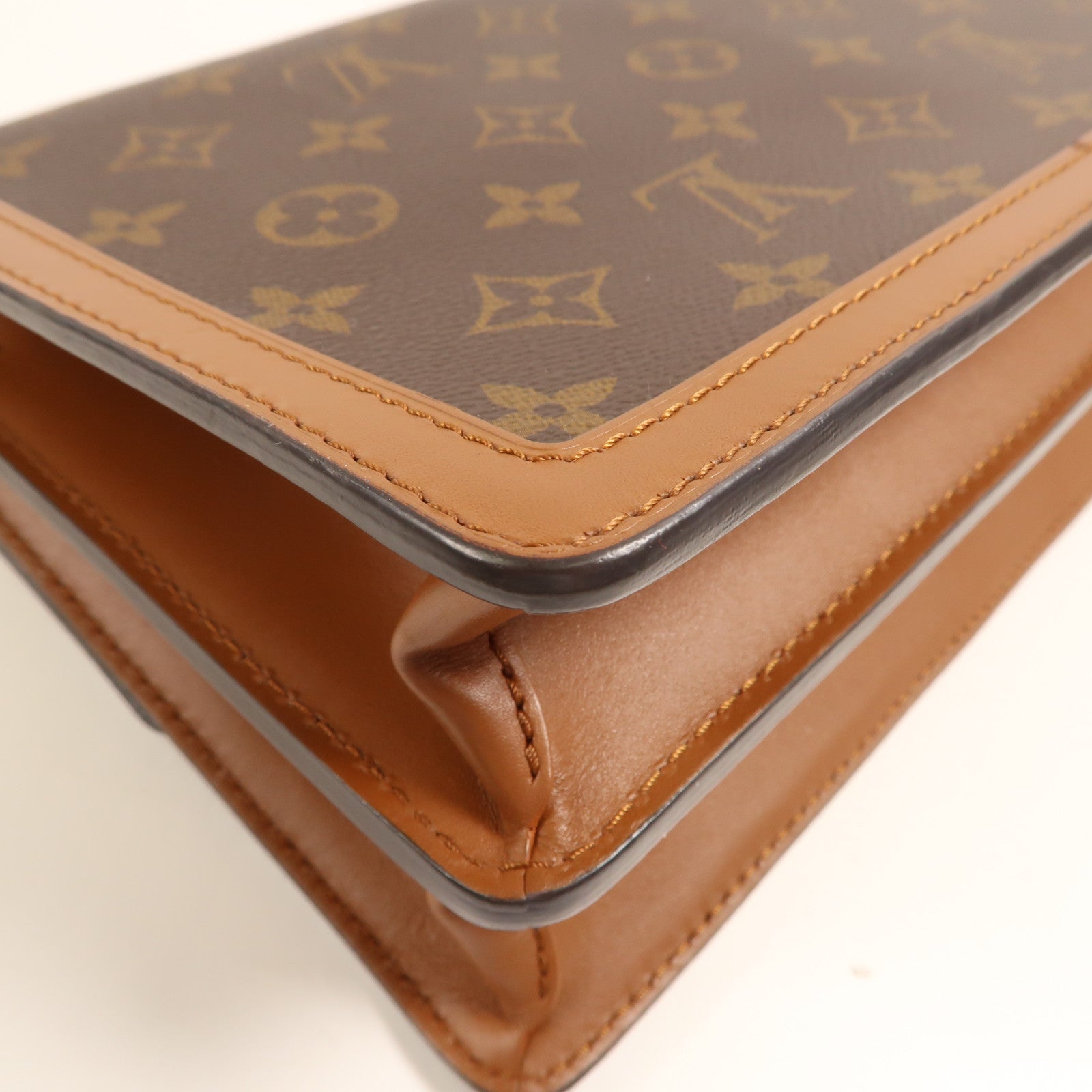 LOUIS VUITTON 【激減優惠】Monogram Reverse Dauphine MM金扣肩背袋