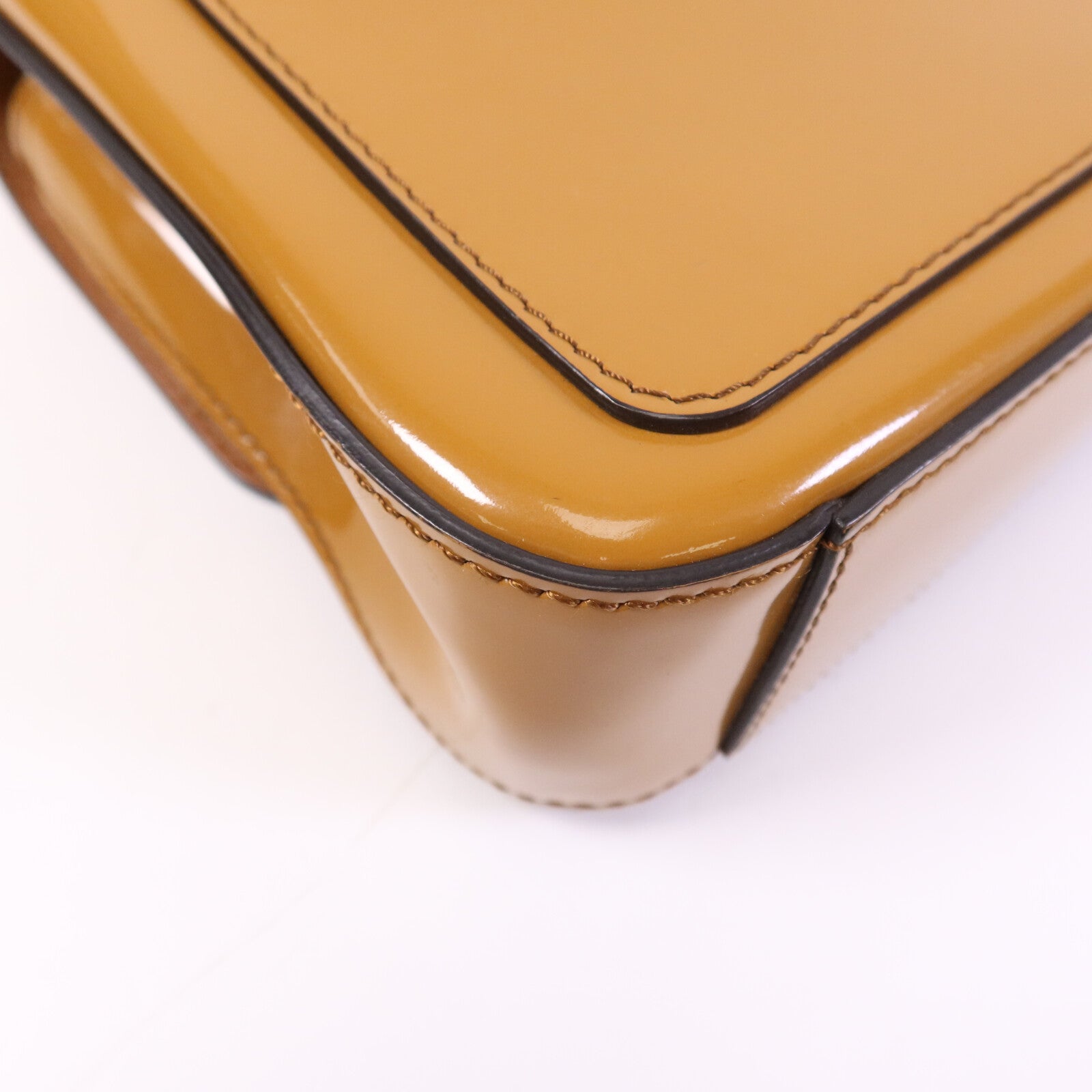 Chloe 漆皮皮革Shoulder Bag金扣肩背袋