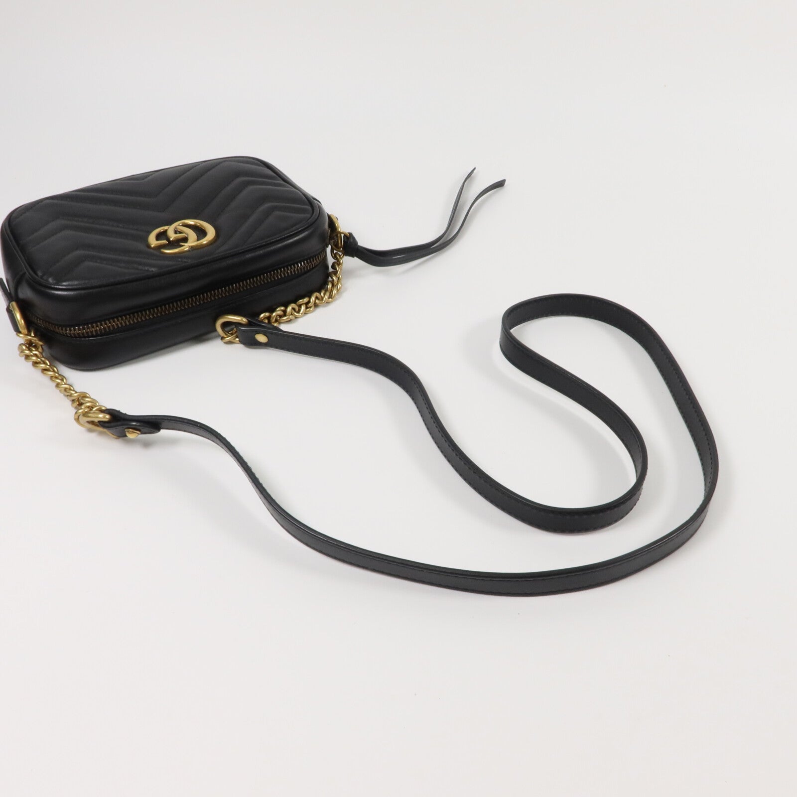 GUCCI 牛皮皮革GG Marmont Mini鏈帶肩背袋