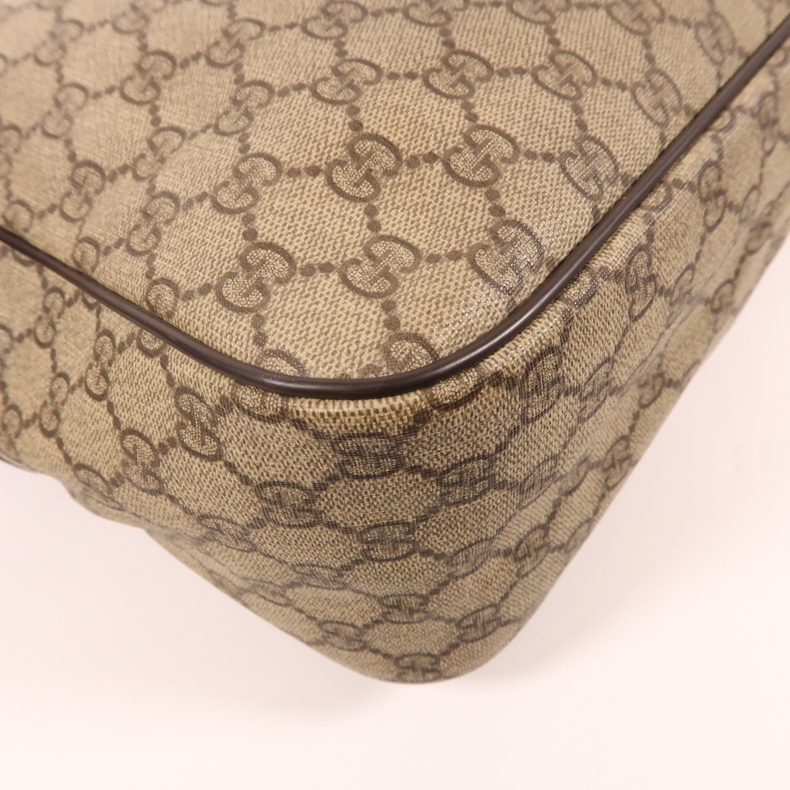 GUCCI 塗層帆布Shoulder Bag金扣肩背袋啡色