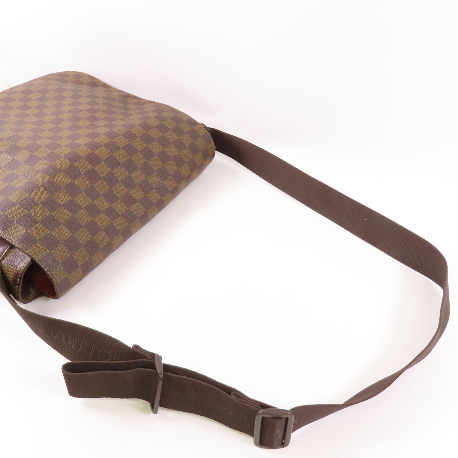 LOUIS VUITTON Damier Bastille金扣肩背袋