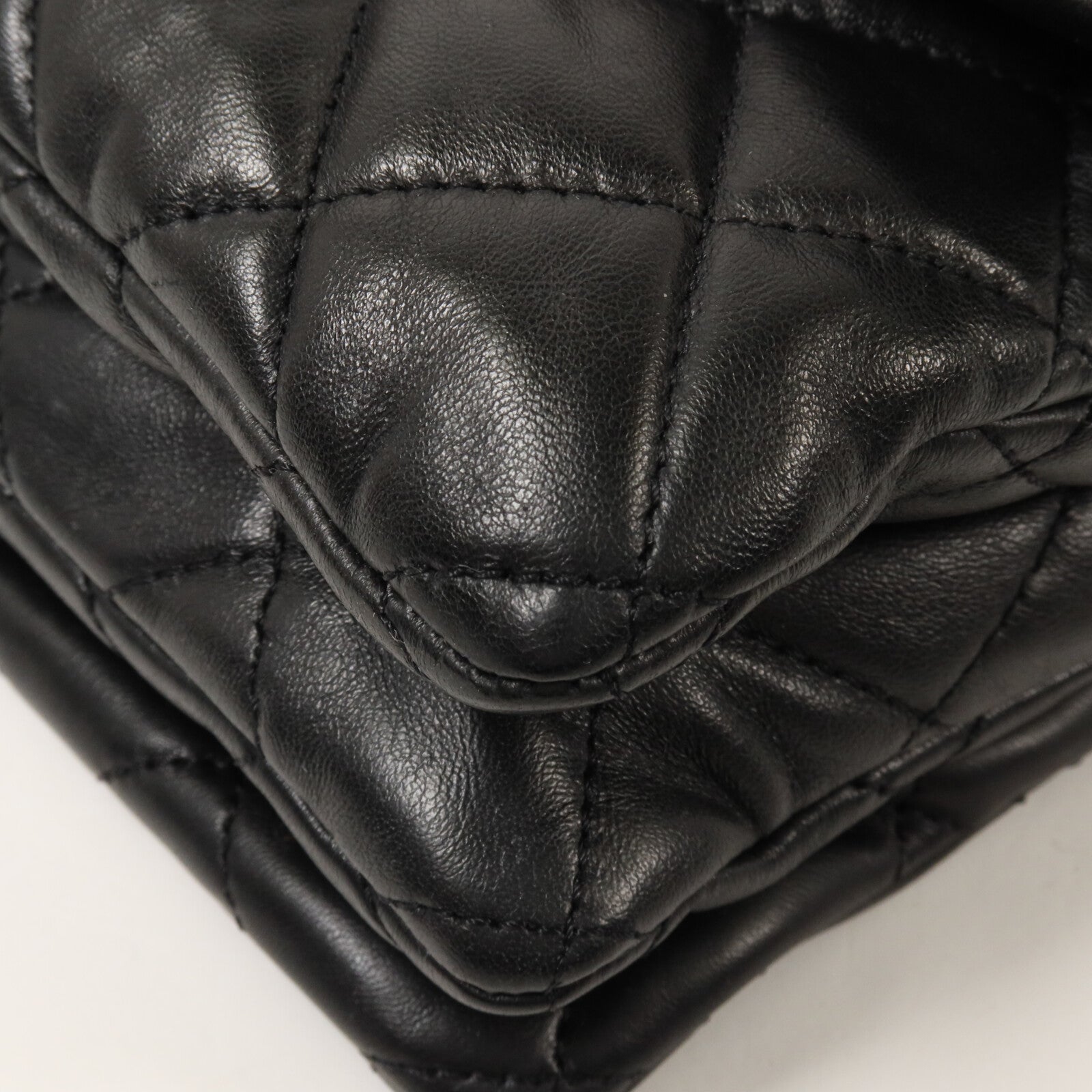 CHANEL 羊皮皮革Chain Shoulder鏈帶肩背袋