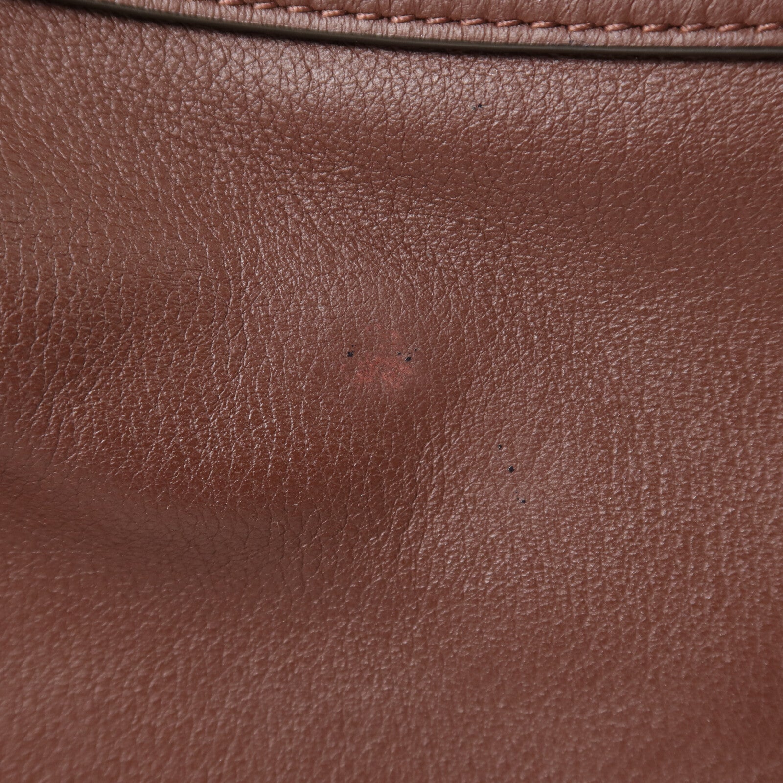 CELINE 牛皮皮革Romy Medium肩背袋