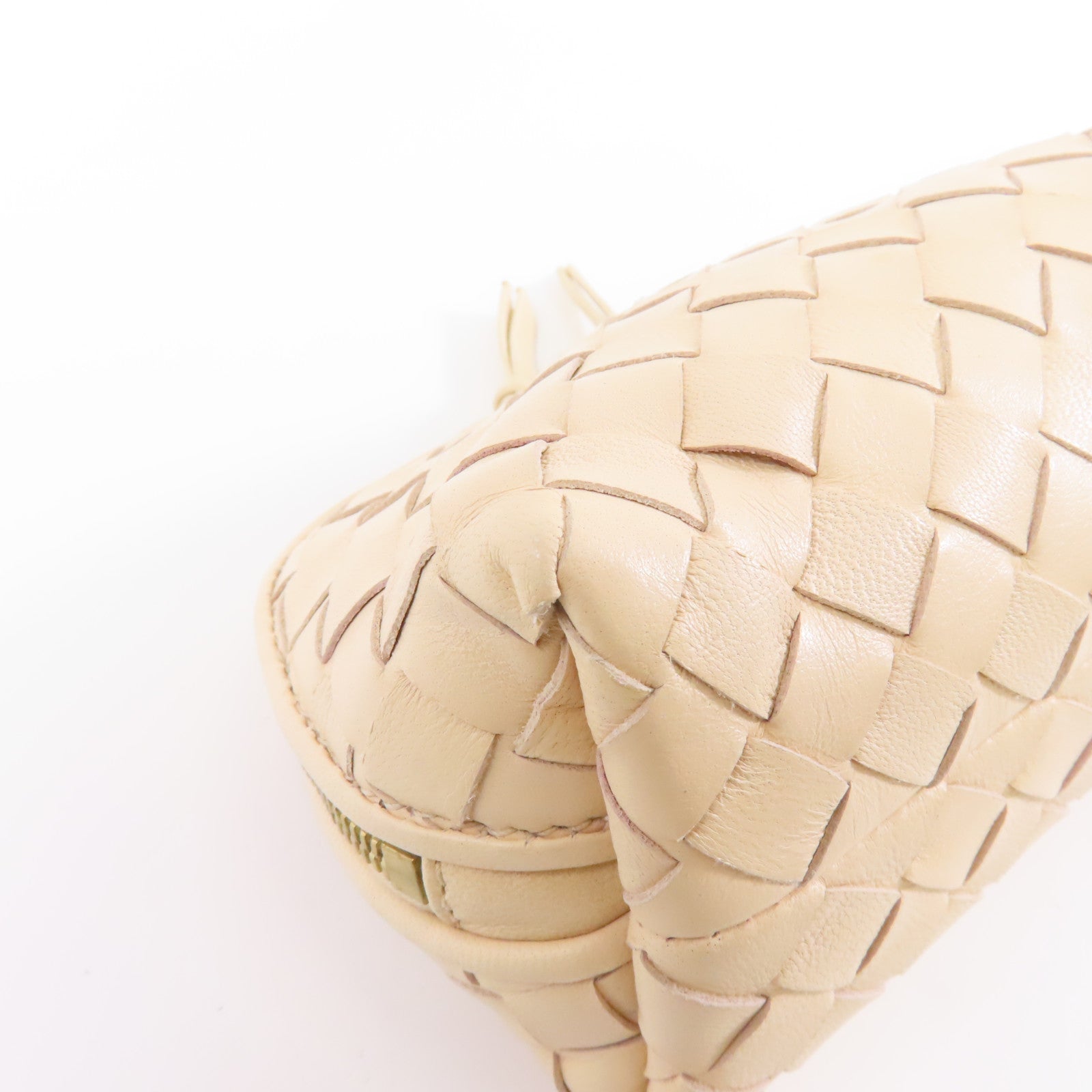 BOTTEGA VENETA 織紋皮革Clutch Bag金扣手拿包米色