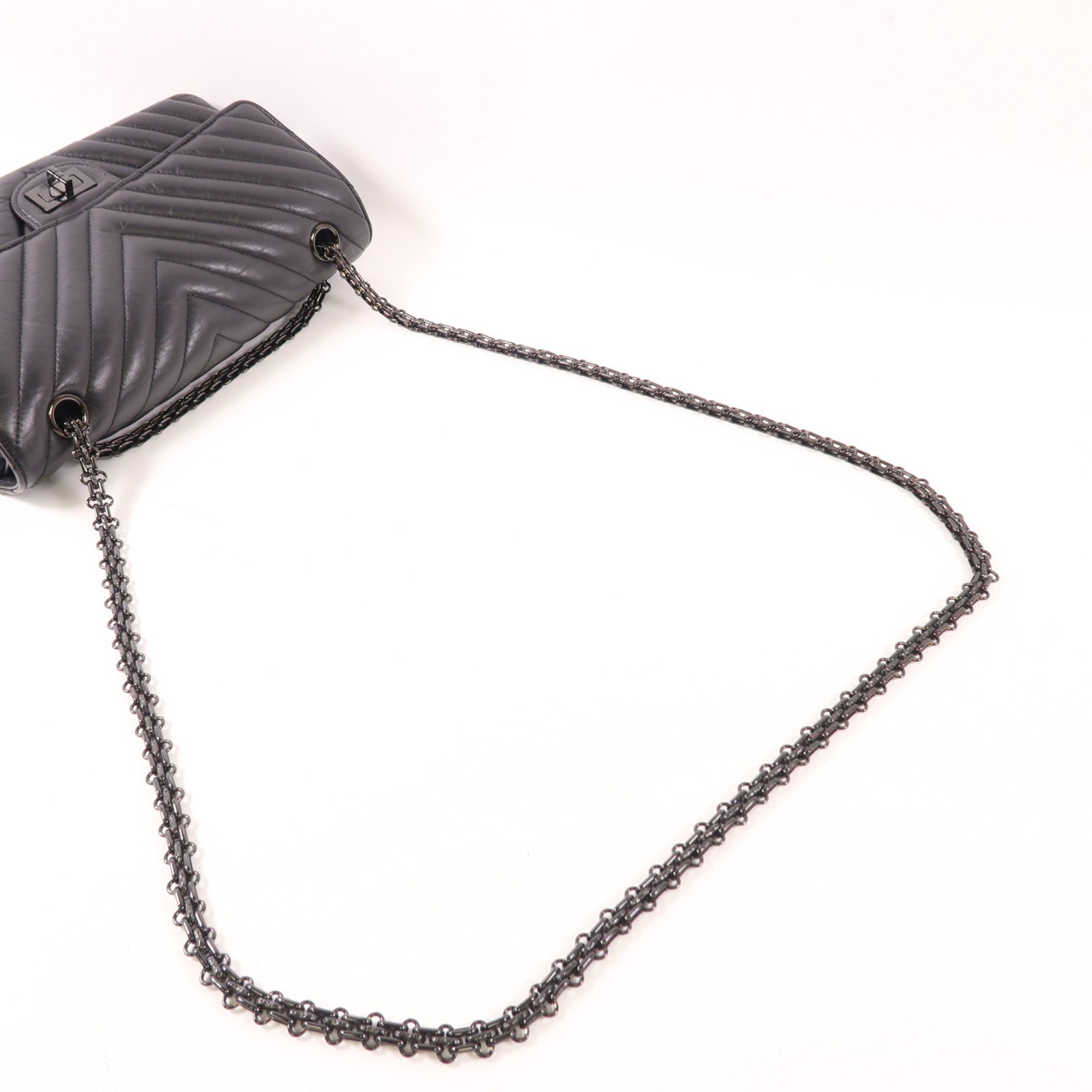 CHANEL 牛皮皮革2.55鏈帶肩背袋