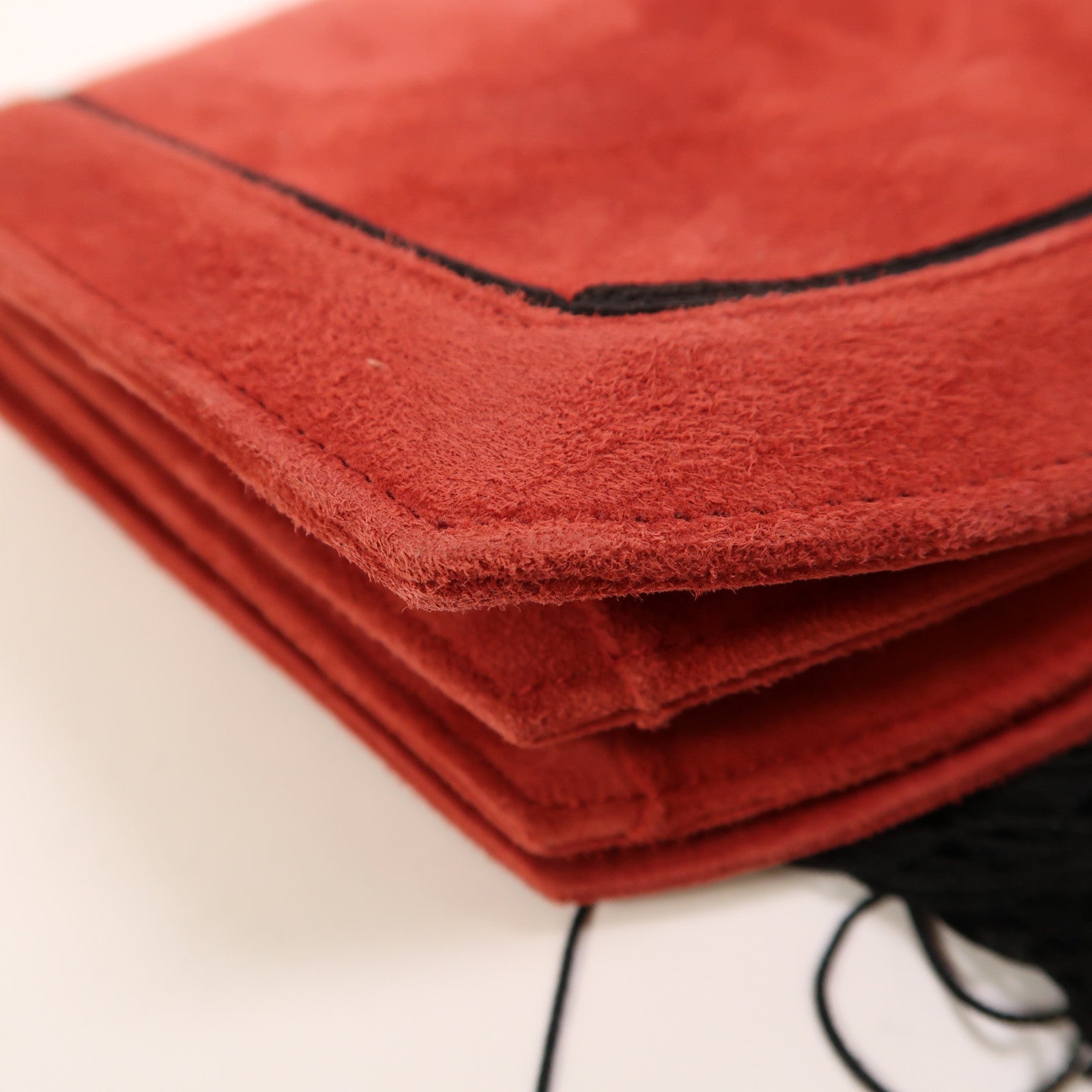 SAINT LAURENT 麂皮皮革Shoulder Bag金扣肩背袋