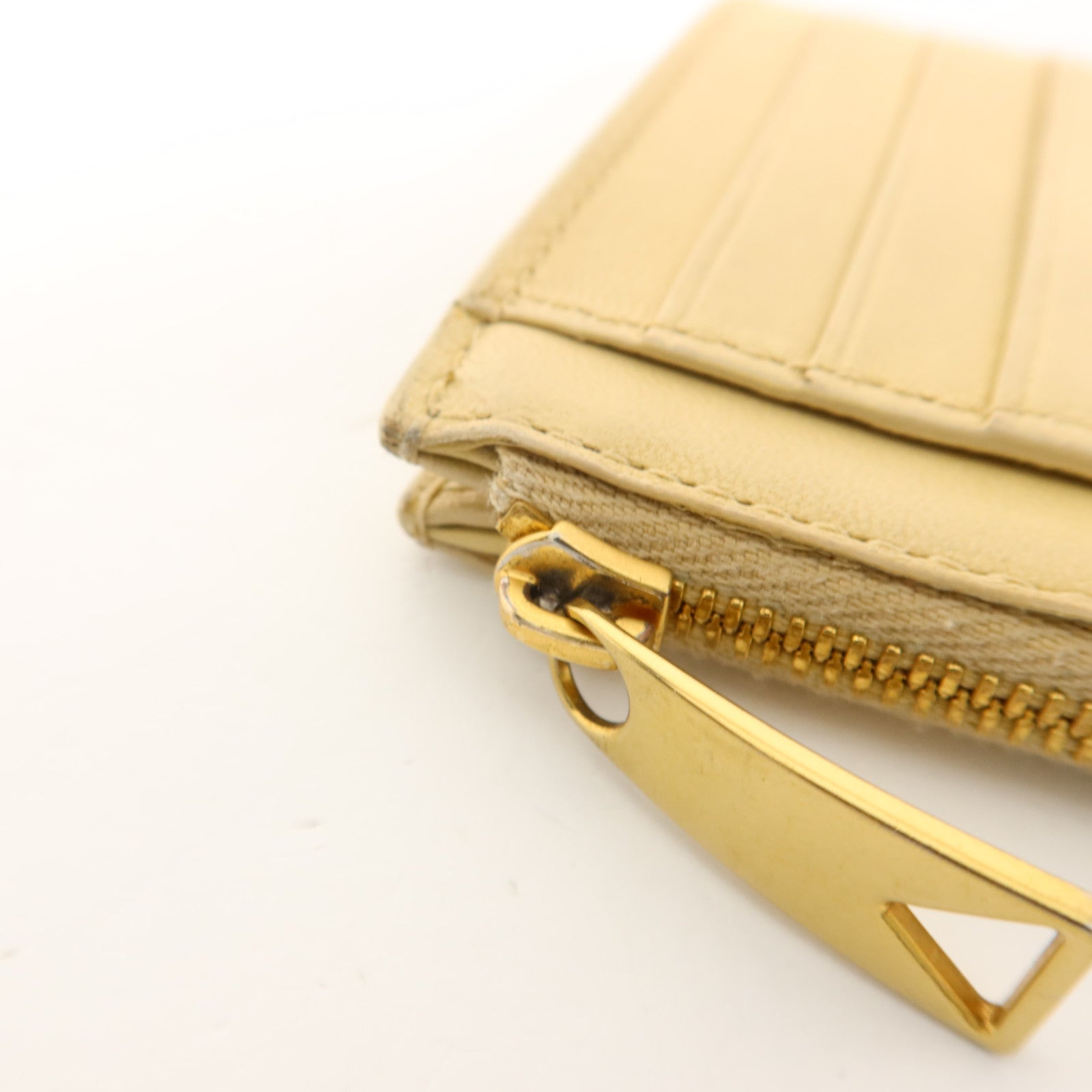 BOTTEGA VENETA 羊皮皮革Card Case金扣卡片套