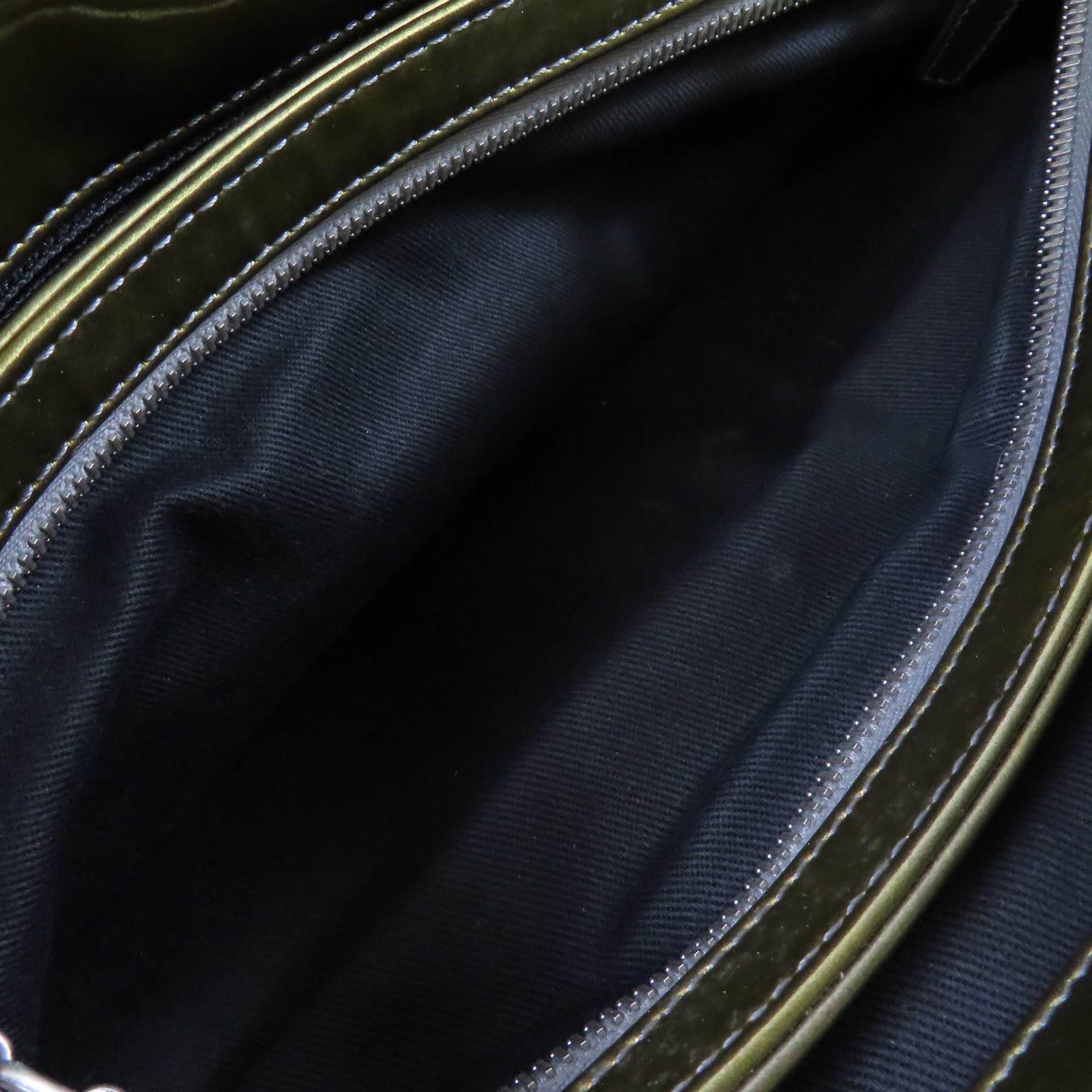 CHANEL 【激減優惠】菱格漆皮皮革Chain Shoulder Bag銀扣鏈帶肩背袋金黃色/軍綠色