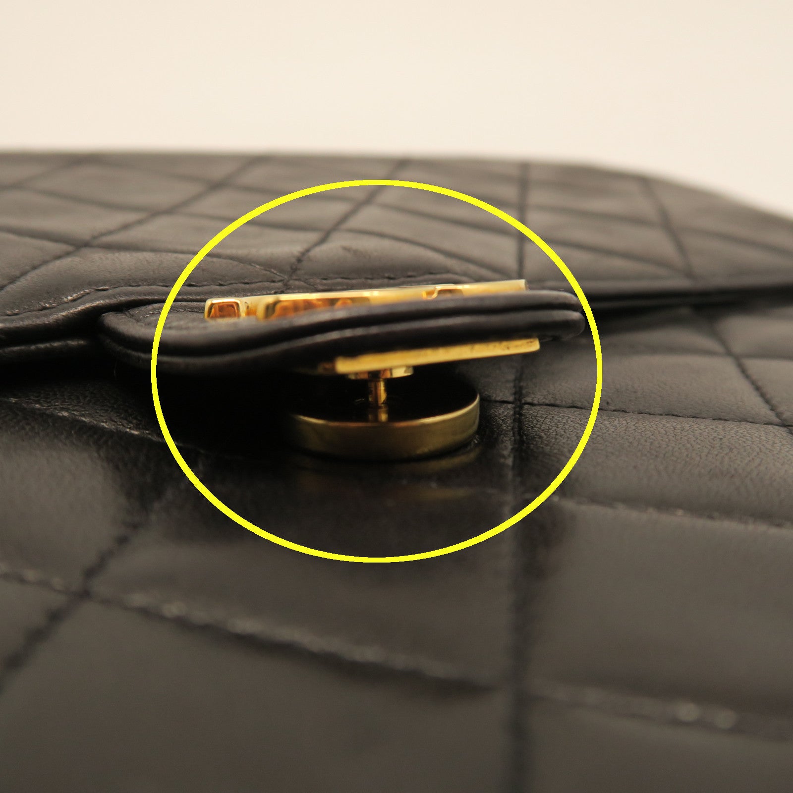 CHANEL 菱格羊皮皮革Vintage Flap Bag金扣鏈帶肩背袋黑色