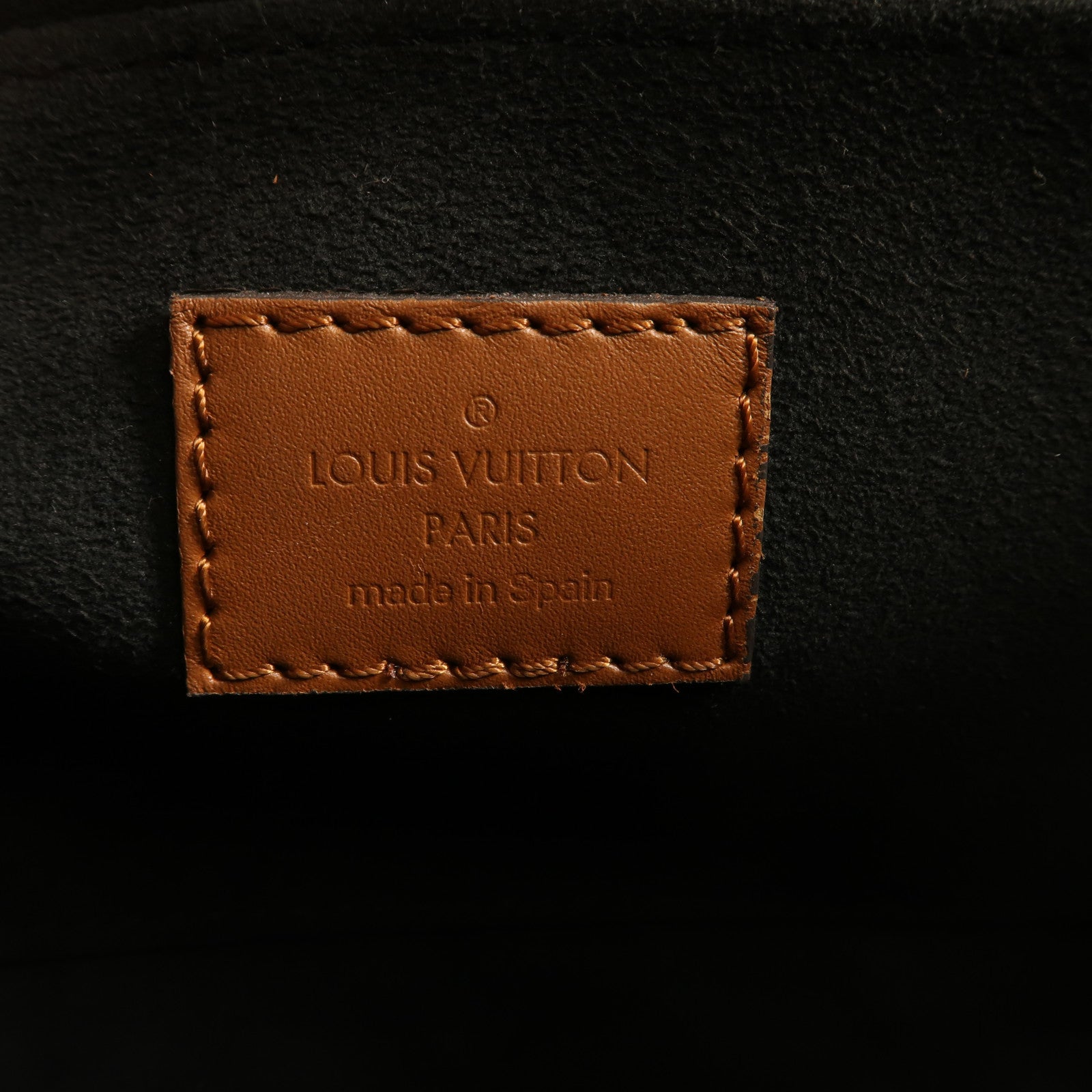 LOUIS VUITTON Monogram Reverse Dauphine MM金扣肩背袋