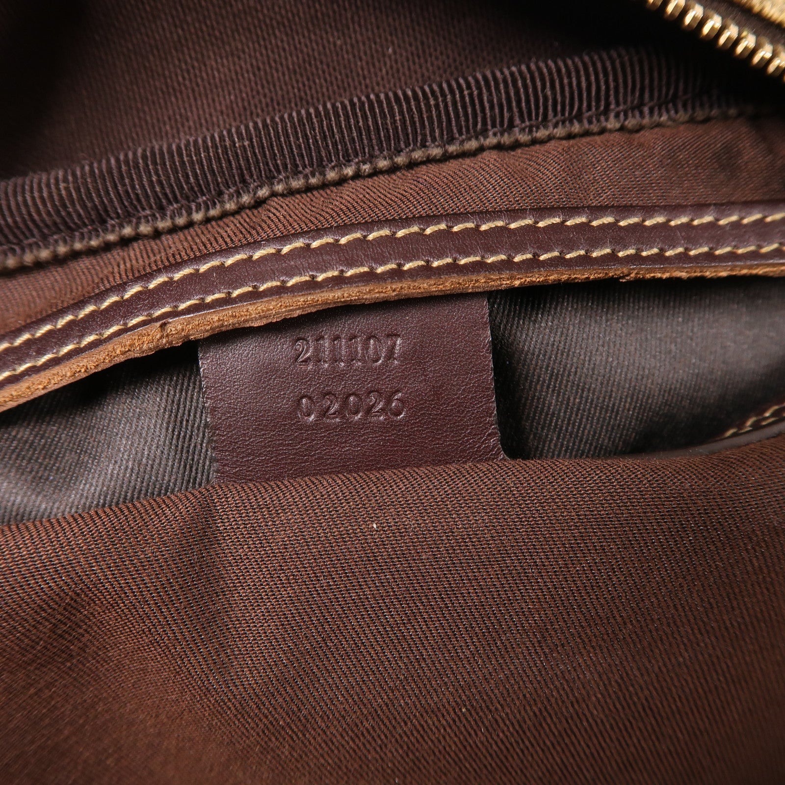 GUCCI 塗層帆布Shoulder Bag金扣肩背袋啡色