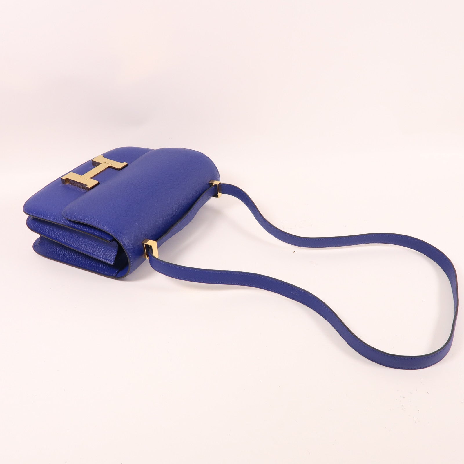 HERMES Epsom皮革Constance金扣肩背袋閃電藍色
