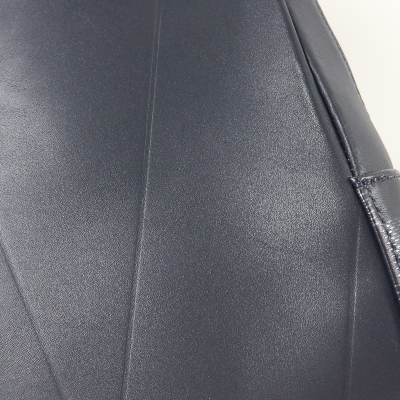LOUIS VUITTON Damier Infini Avenue Sling肩背袋