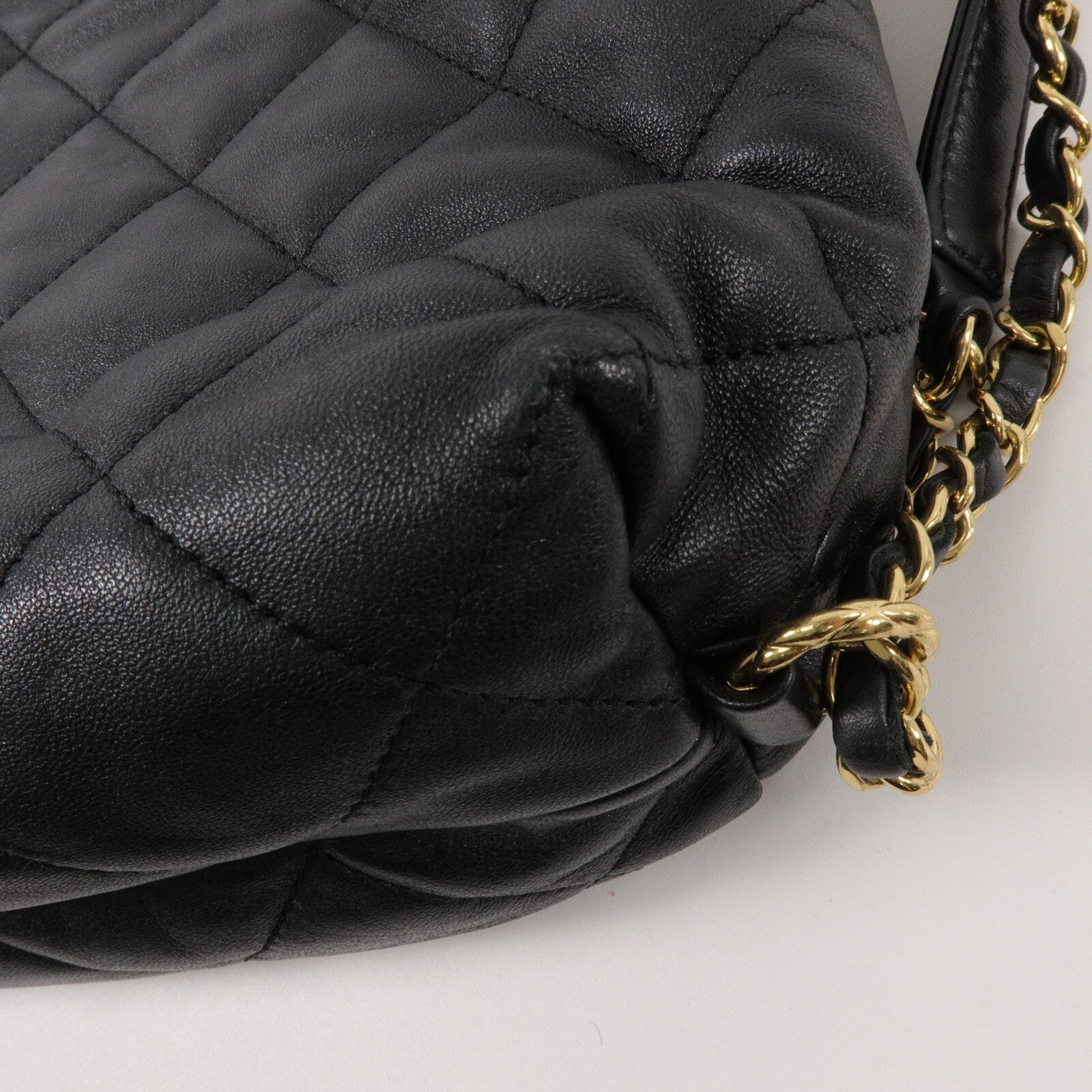 CHANEL 羊皮皮革Maxi Hobo肩背袋