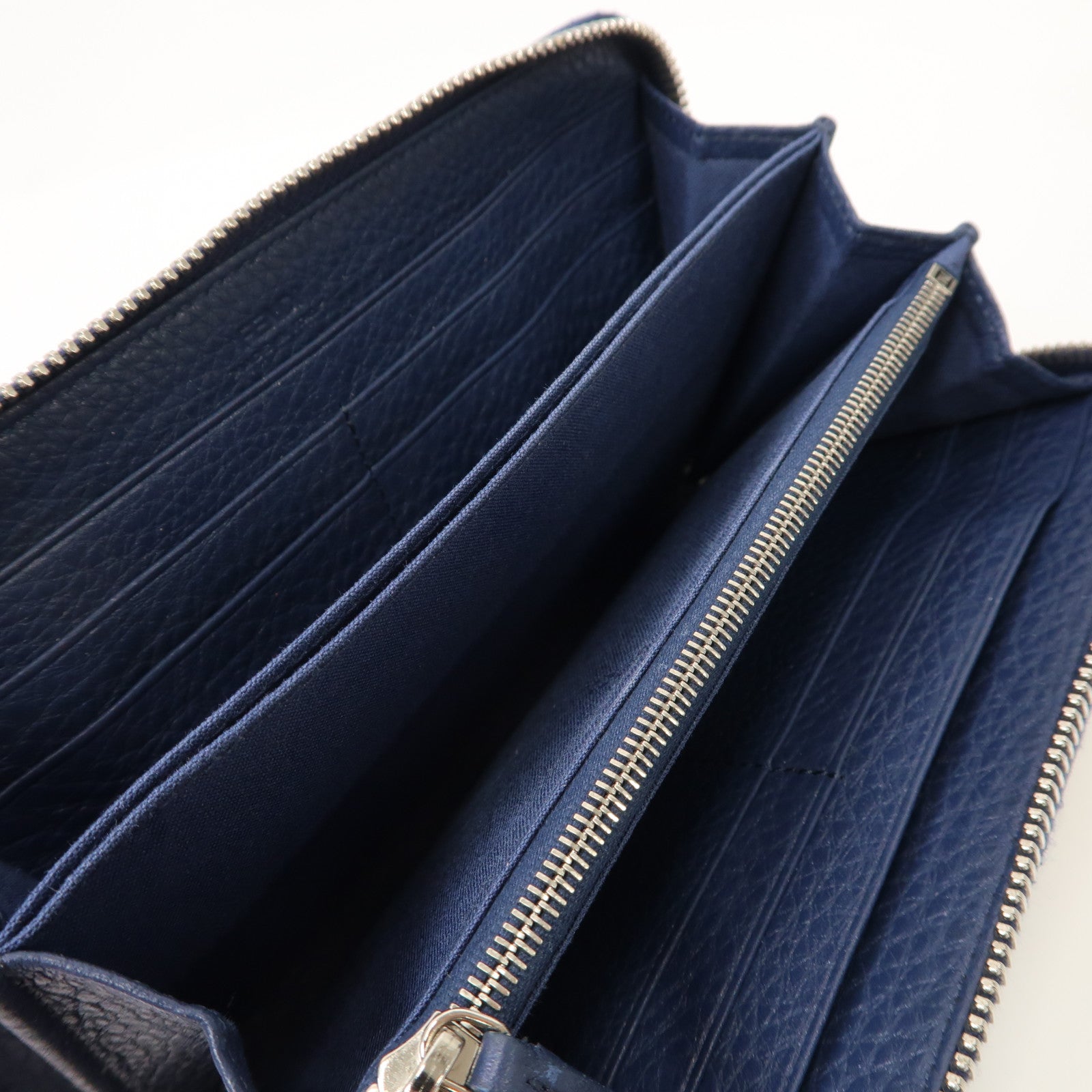 FENDI 牛皮皮革Zipper Long Wallet銀扣拉鍊長錢包藍色