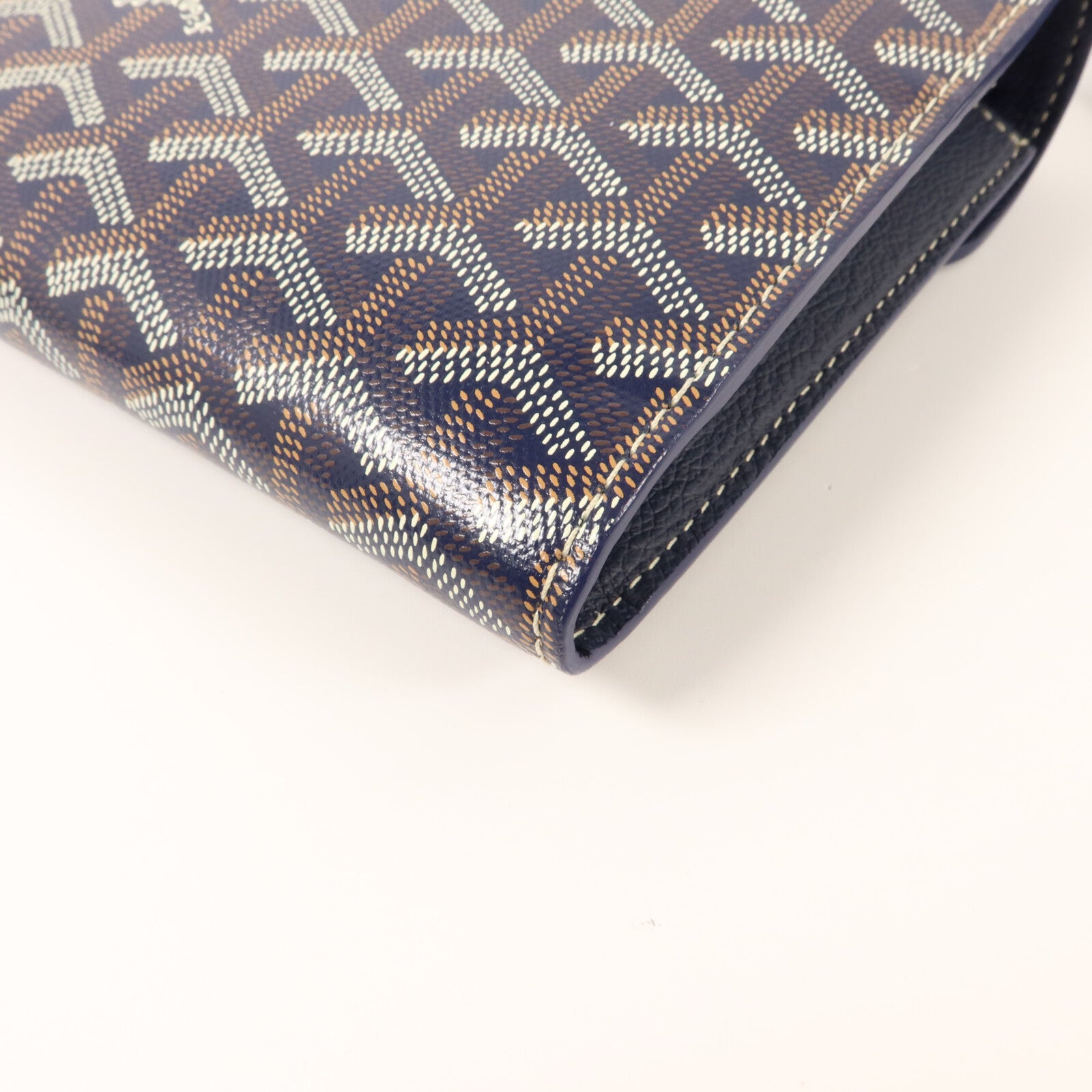 GOYARD 塗層帆布ChyprePM肩背袋