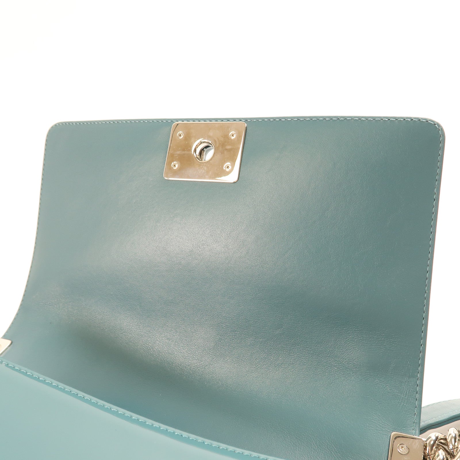 CHANEL CC SHW Boy 25 Chain Shoulder Bag Patent Leather Green