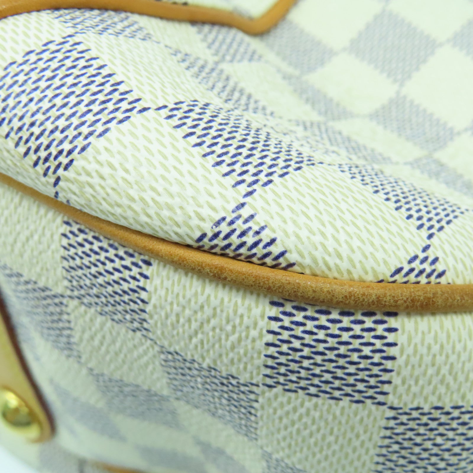LOUIS VUITTON 【激減優惠】Damier Azur Galliera PM金扣肩背袋白色