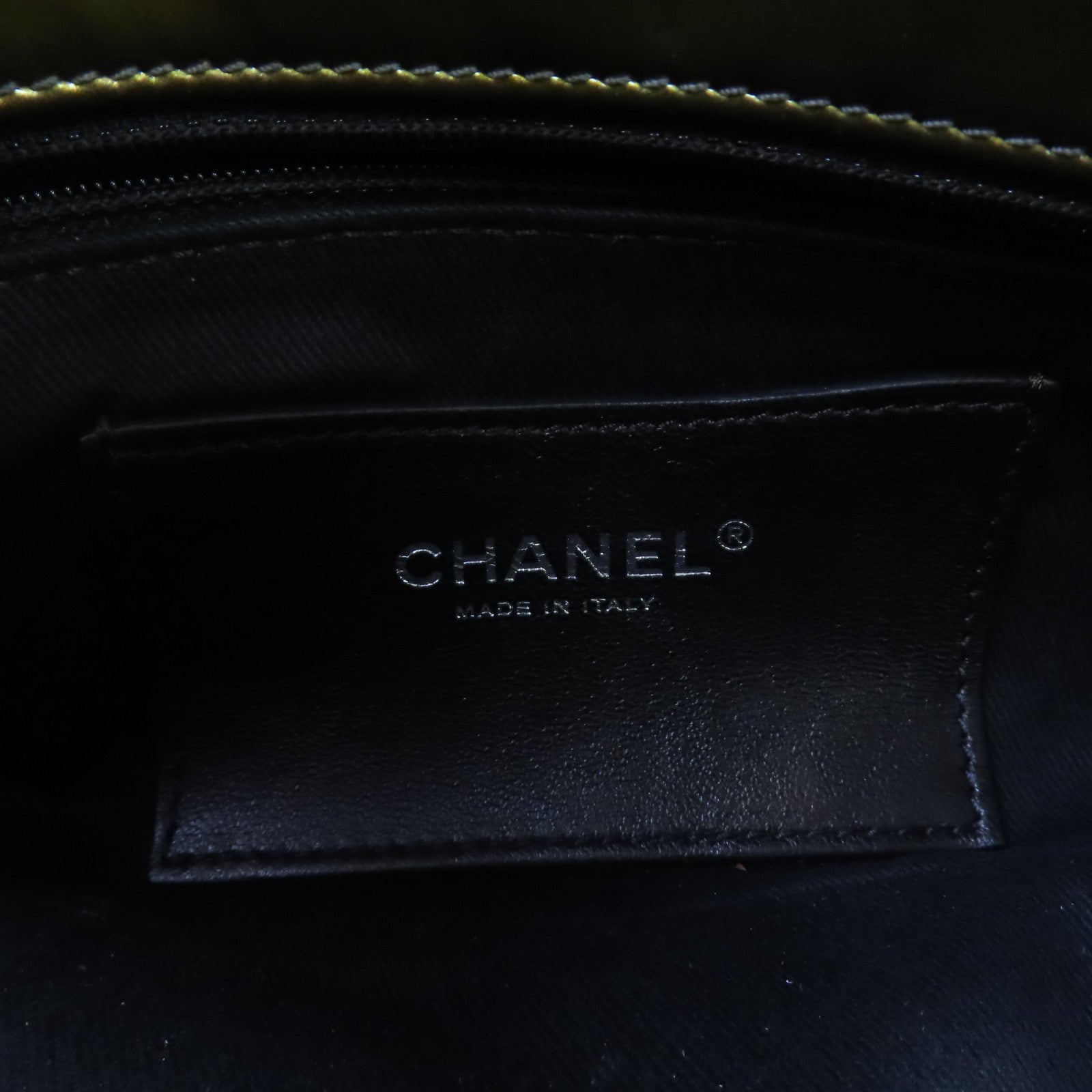 CHANEL 【激減優惠】菱格漆皮皮革Chain Shoulder Bag銀扣鏈帶肩背袋金黃色/軍綠色