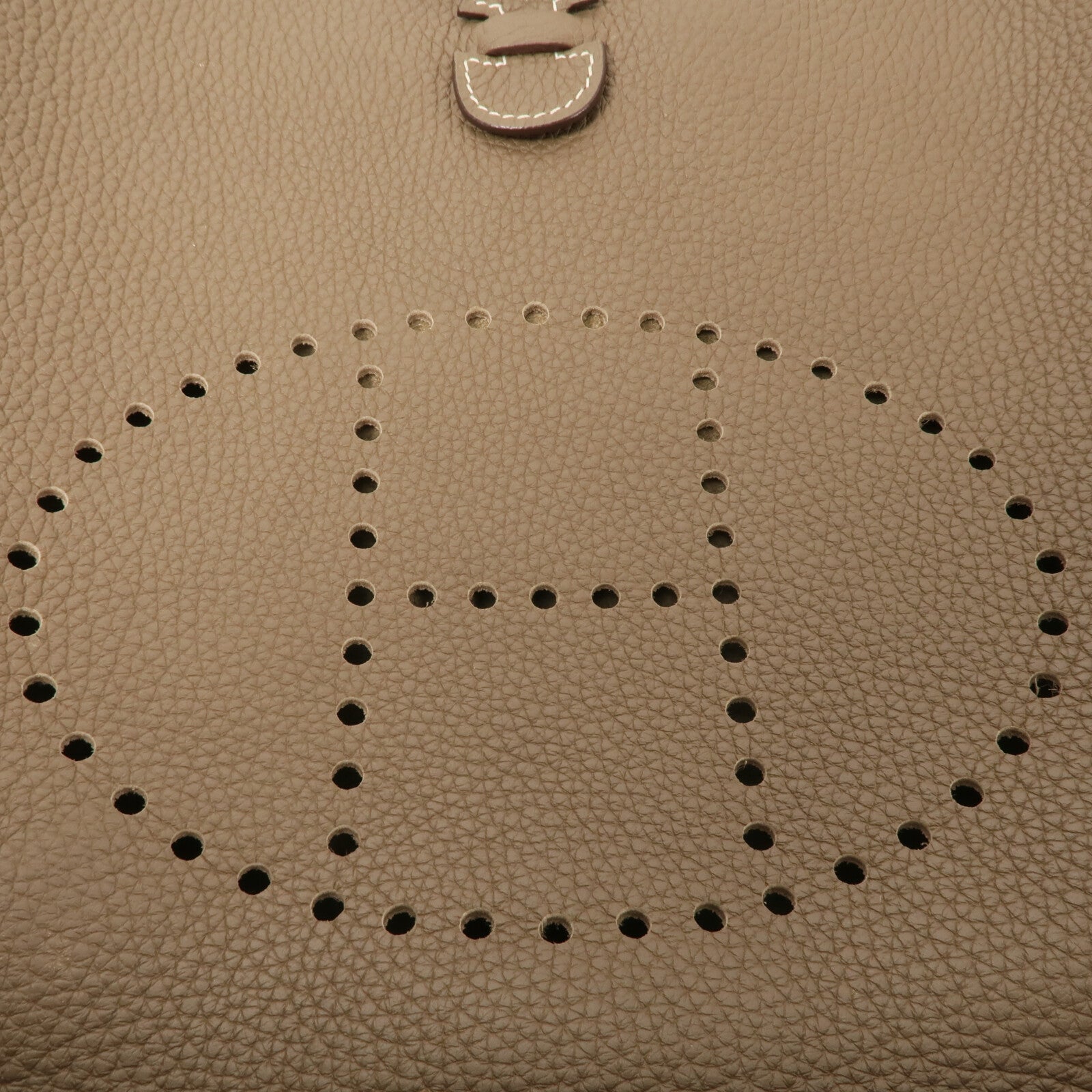 HERMES Clemence皮革Evelyne PM肩背袋Etoupe