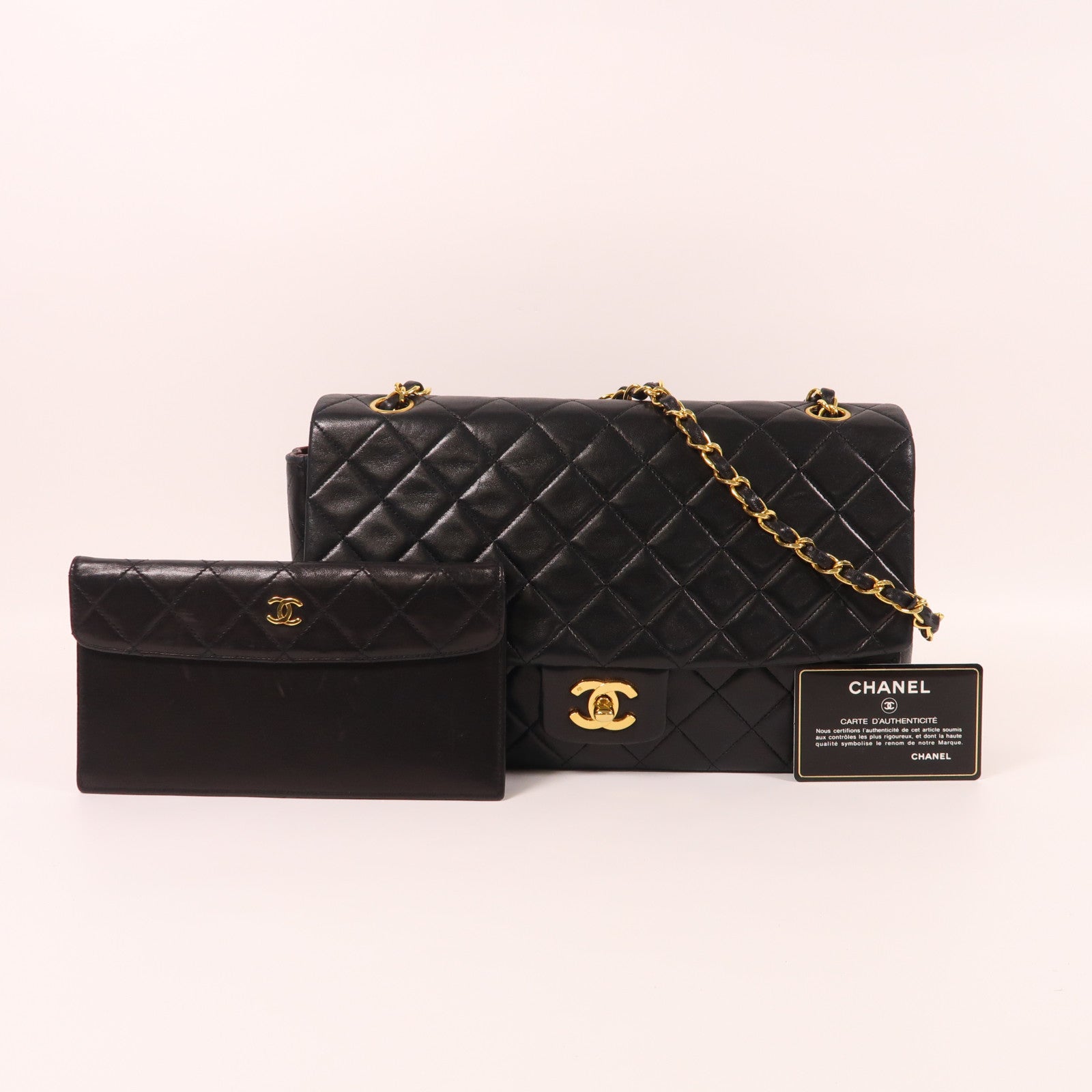 CHANEL 羊皮皮革Chain Shoulder金扣鏈帶肩背袋黑色