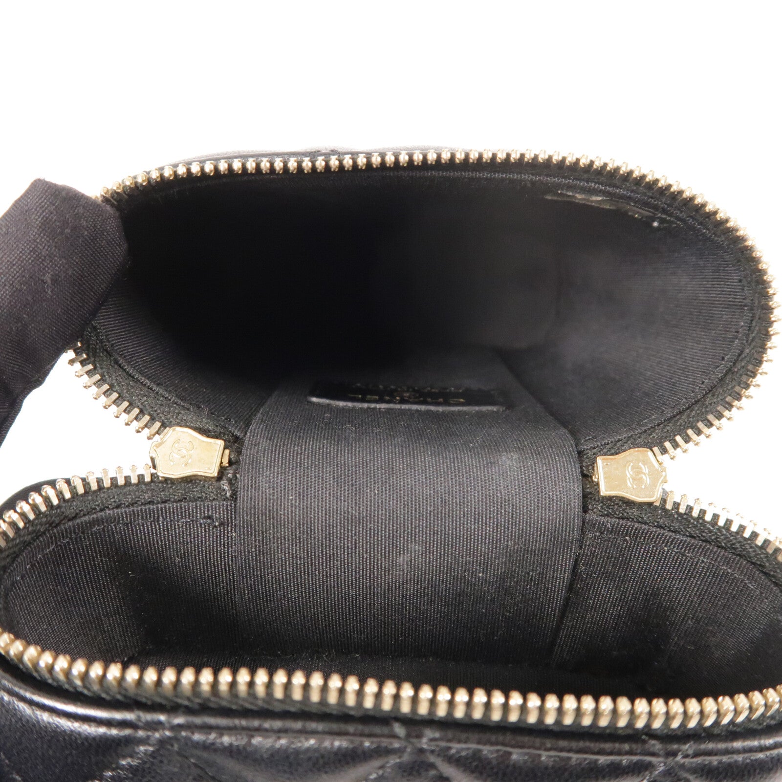 CHANEL 羊皮皮革Phone Case金扣鏈帶肩背袋