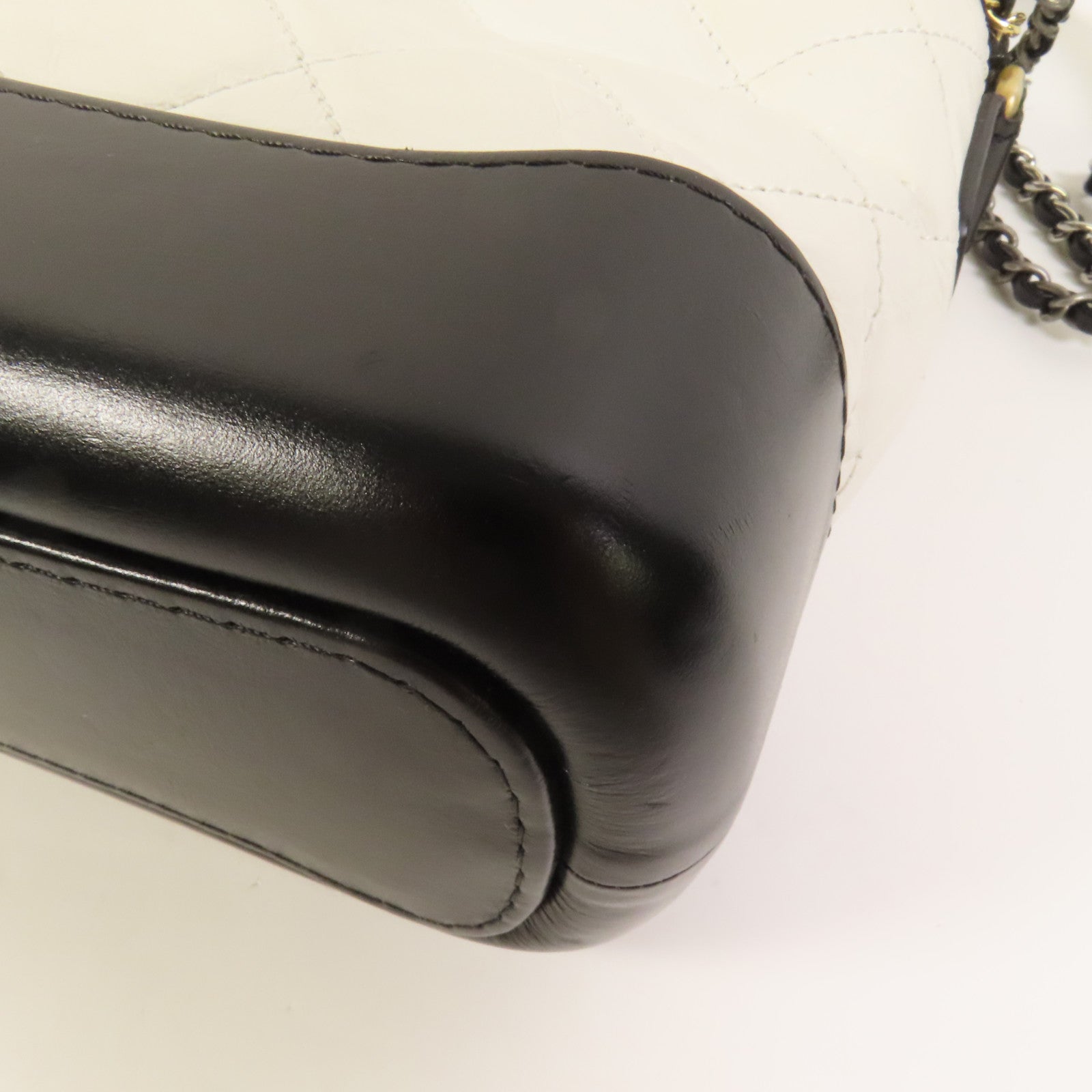 CHANEL 牛皮皮革Gabrielle Small金扣鏈帶肩背袋
