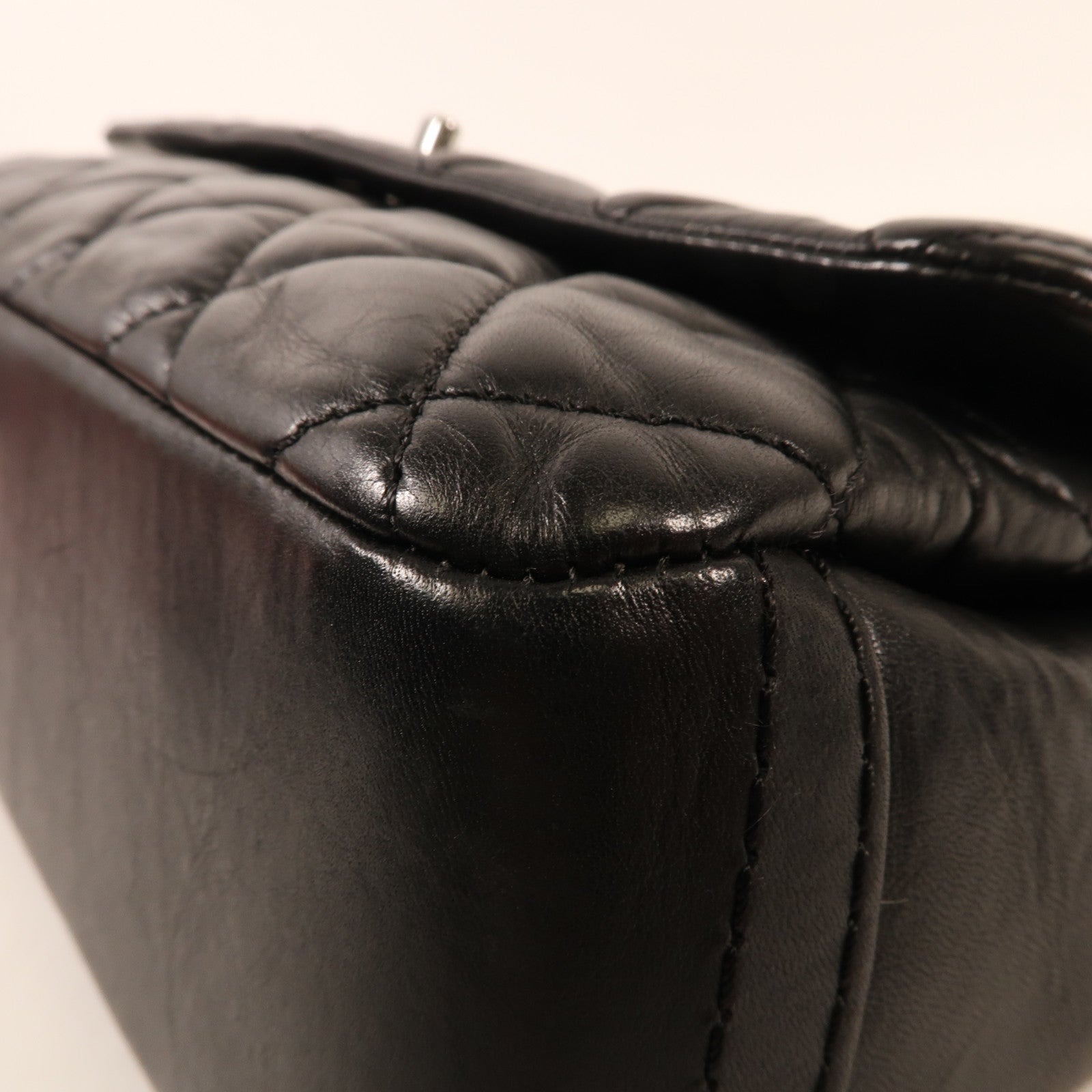 CHANEL 牛皮皮革Chain Shoulder銀扣鏈帶肩背袋