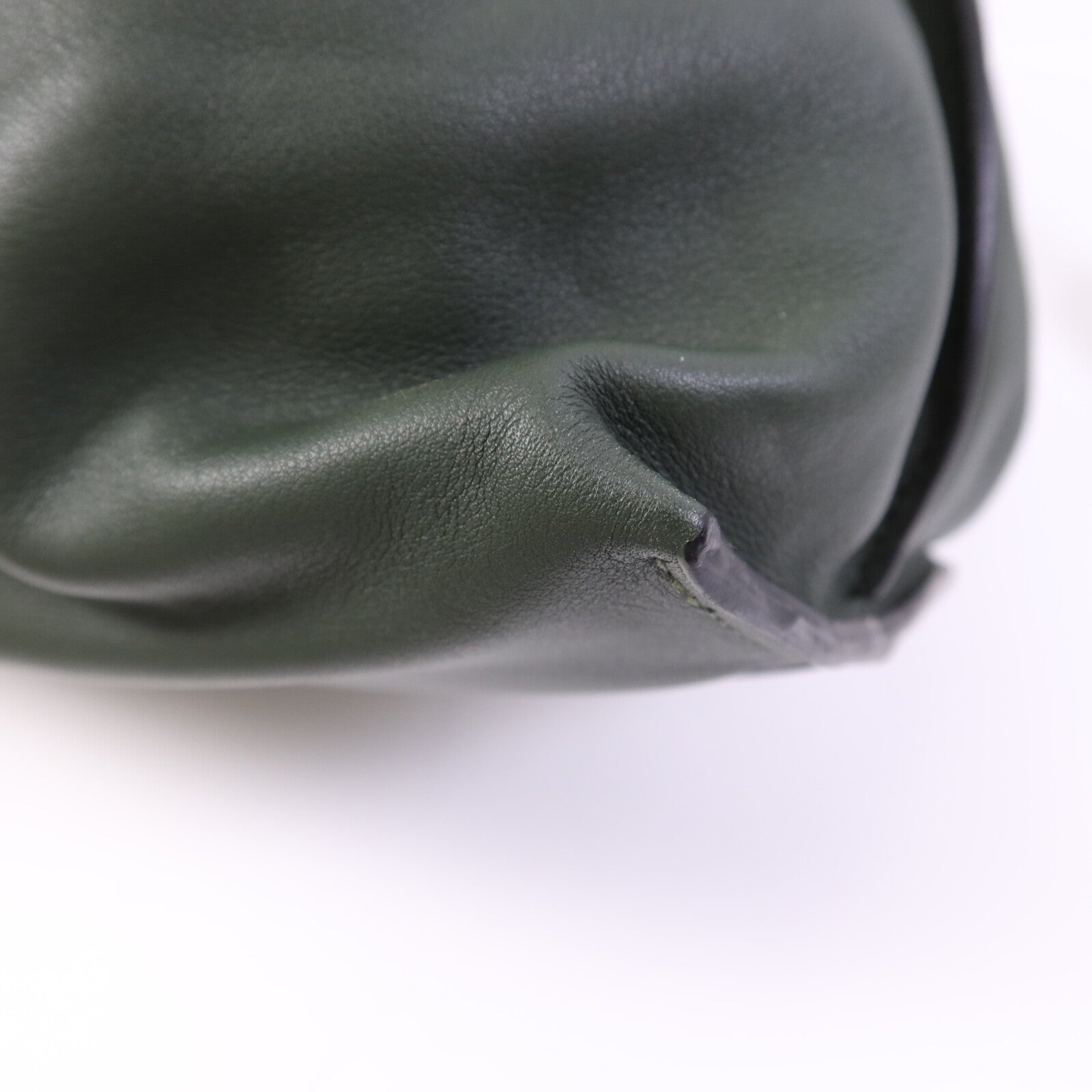 LOEWE 牛皮皮革Flamenco Large金扣肩背袋