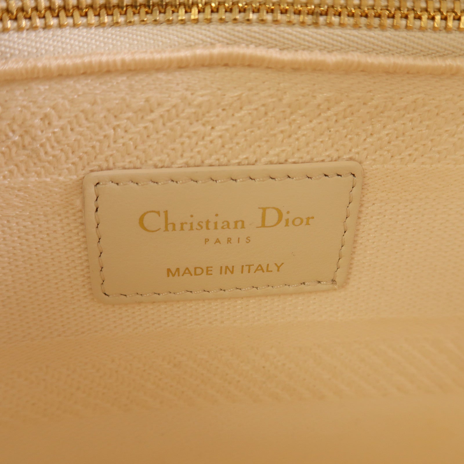 Dior Lace Medium Lady Dior金扣手挽肩背兩用袋