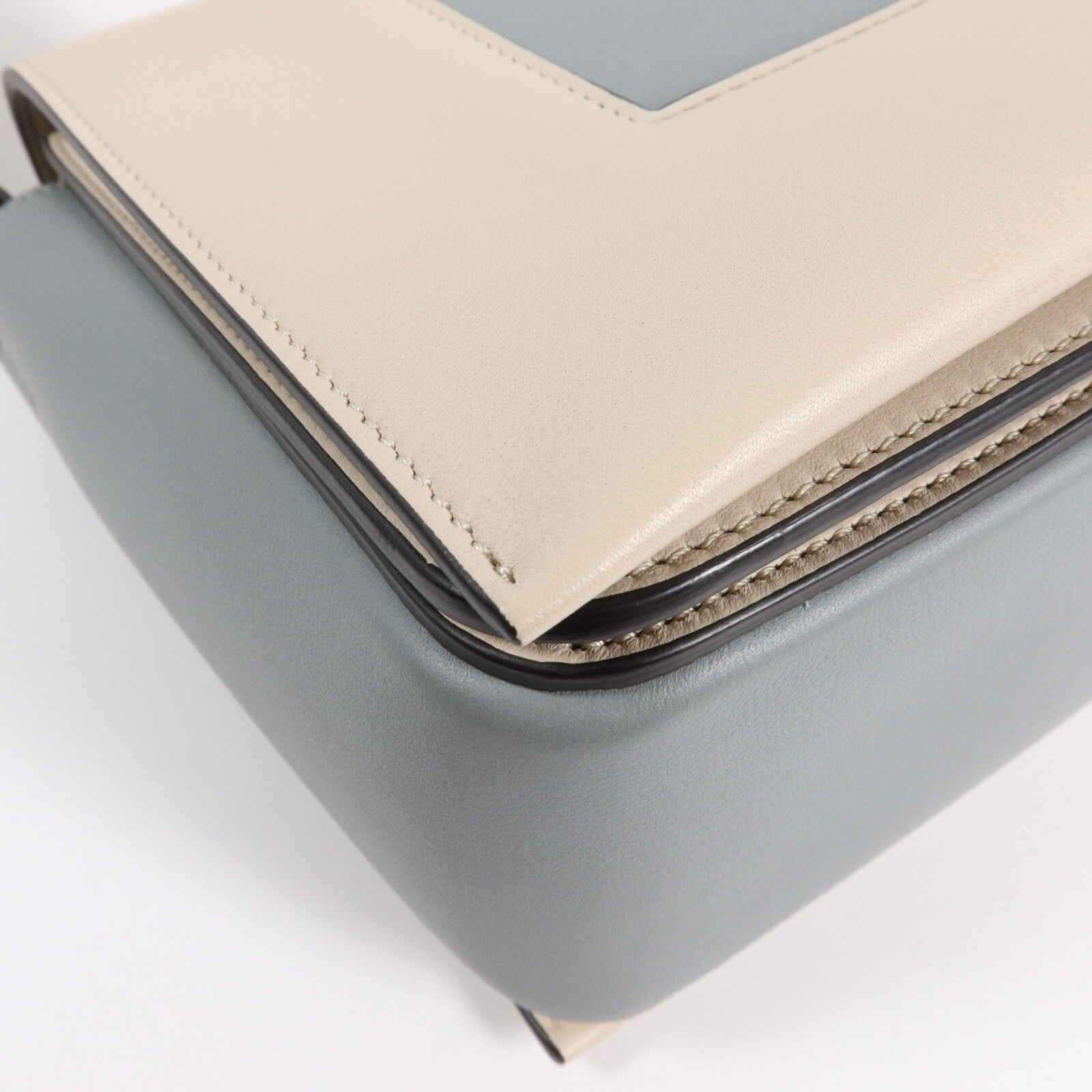CELINE 牛皮皮革Frame肩背袋