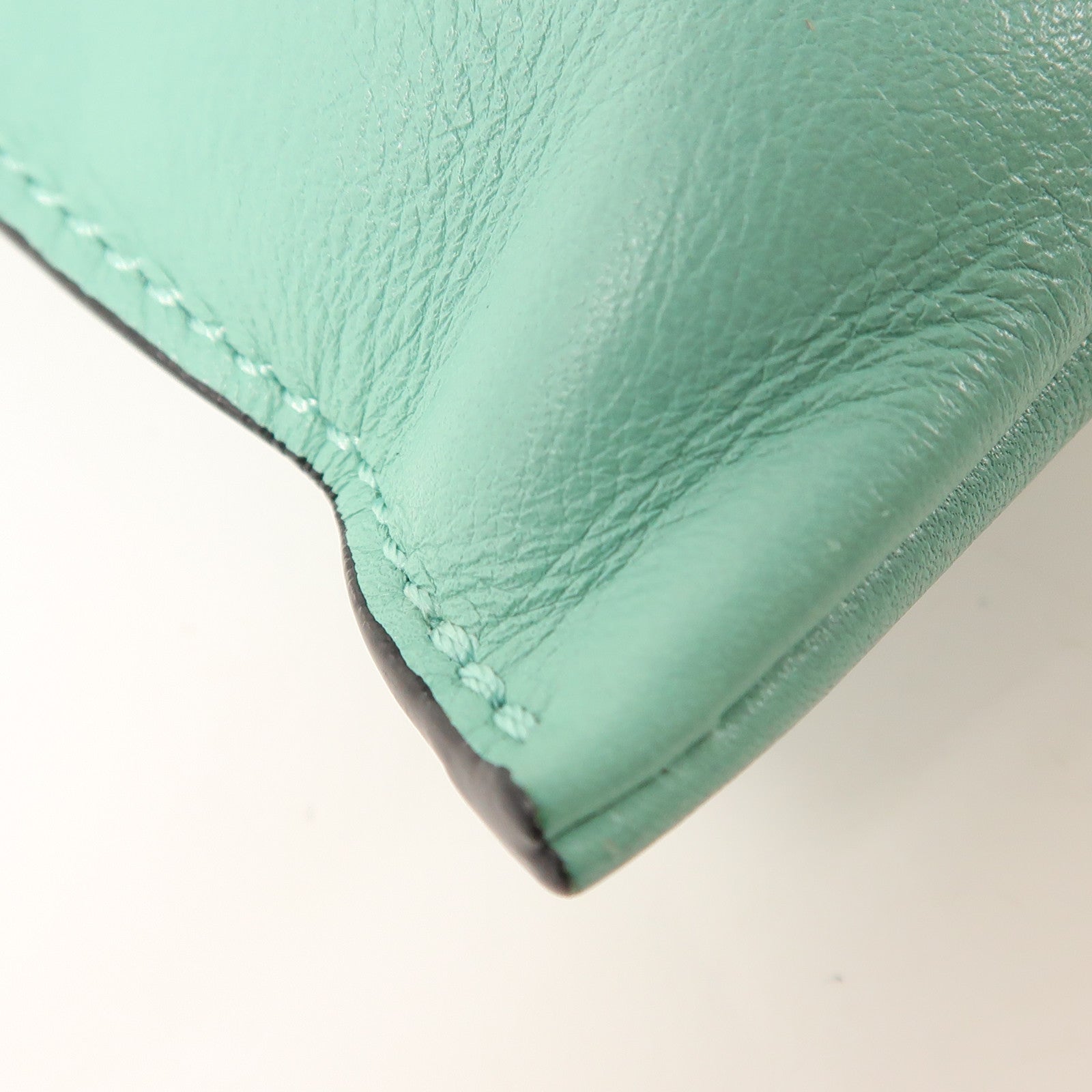 LOEWE 牛皮皮革Phone Bag肩背袋