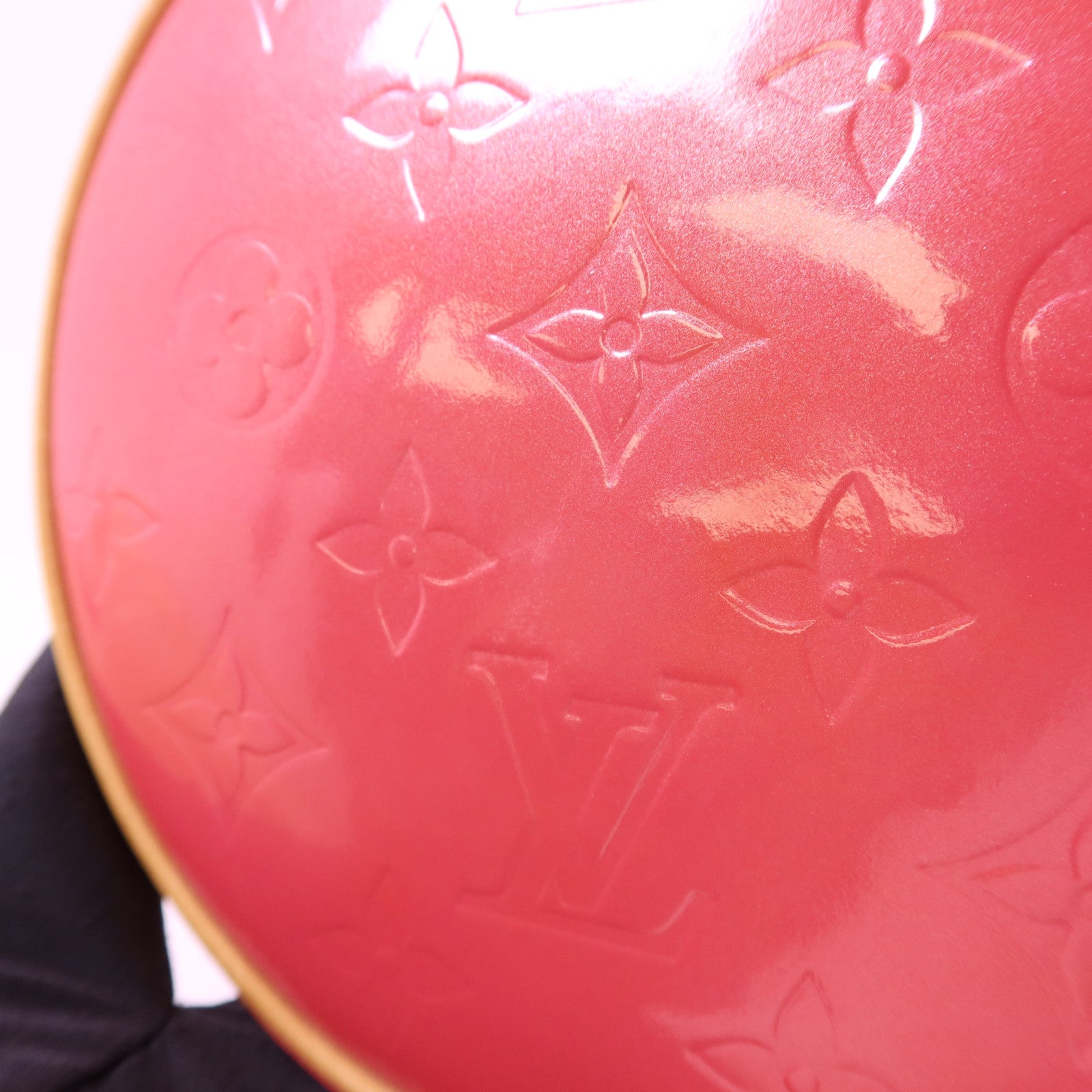 LOUIS VUITTON Vernis Bedford金扣肩背袋